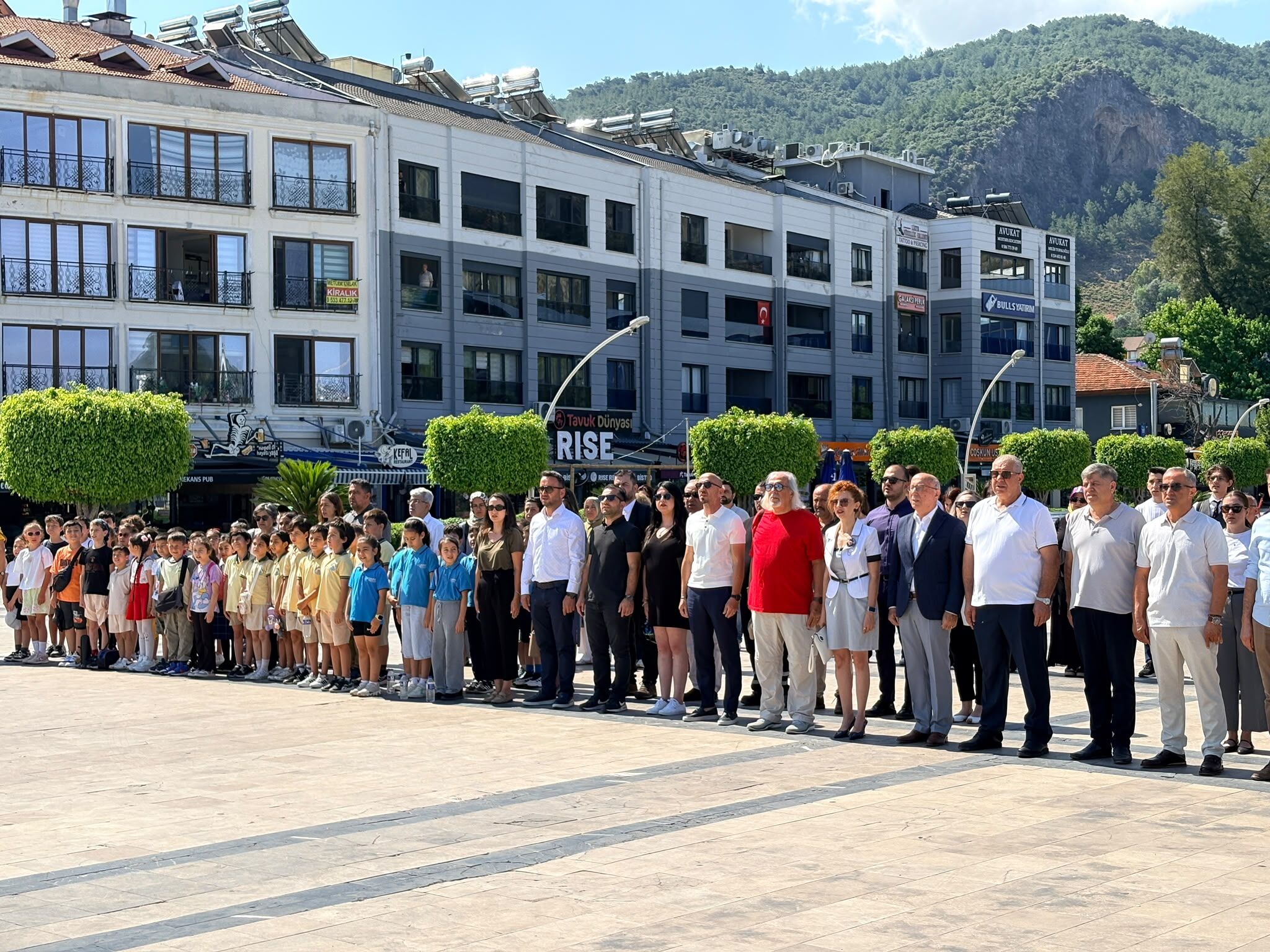 Türkiye Çevre Haftası Fethiye’de Çelenk Sunma Töreniyle Başladı