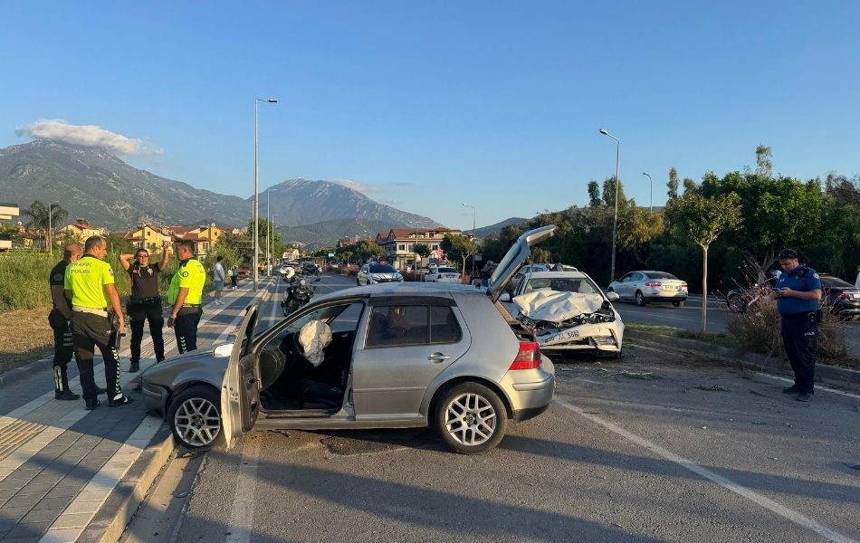 Fethiye’de Trafik Kazası: 1 Ölü, 3 Yaralı