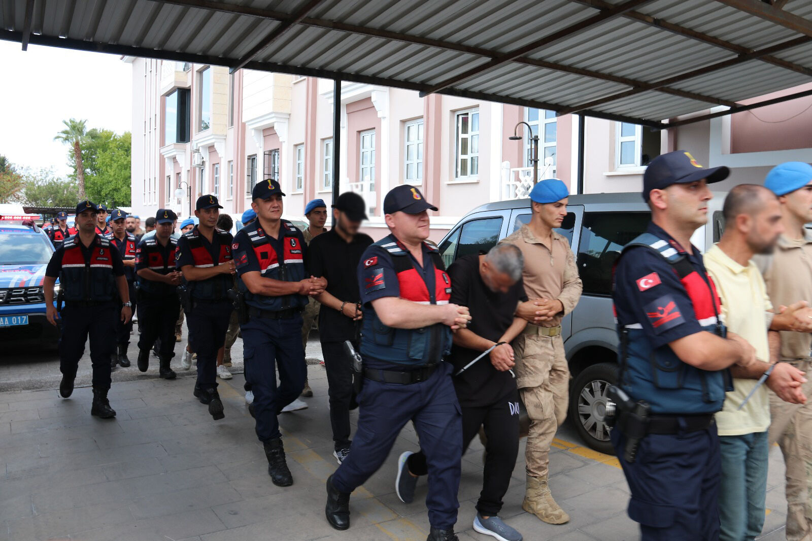 Fethiye'de Kavgaya Karışan 2 Kişi Tutuklandı