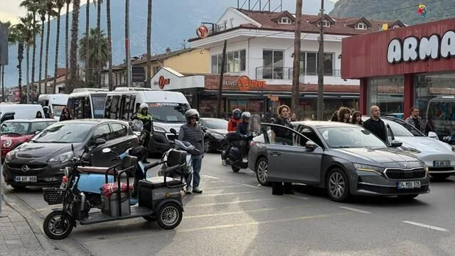 Ulu Önder Mustafa Kemal Atatürk Fethiye'de Saygı Ve Minnetle Anıldı