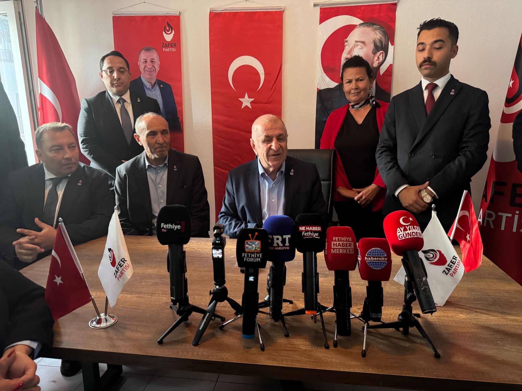 Ümit Özdağ, Fethiye’de İlçe Başkanlığı Açılışına Katıldı