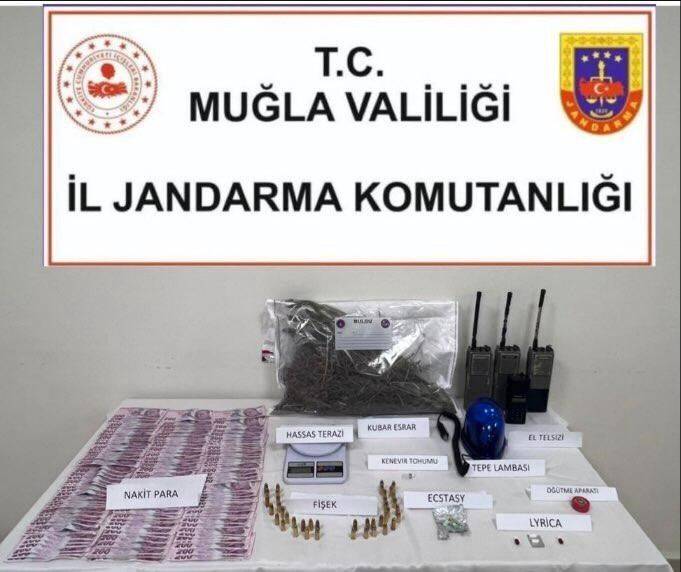 Uyuşturucu Ve Ruhsatsız Silah Operasyonu