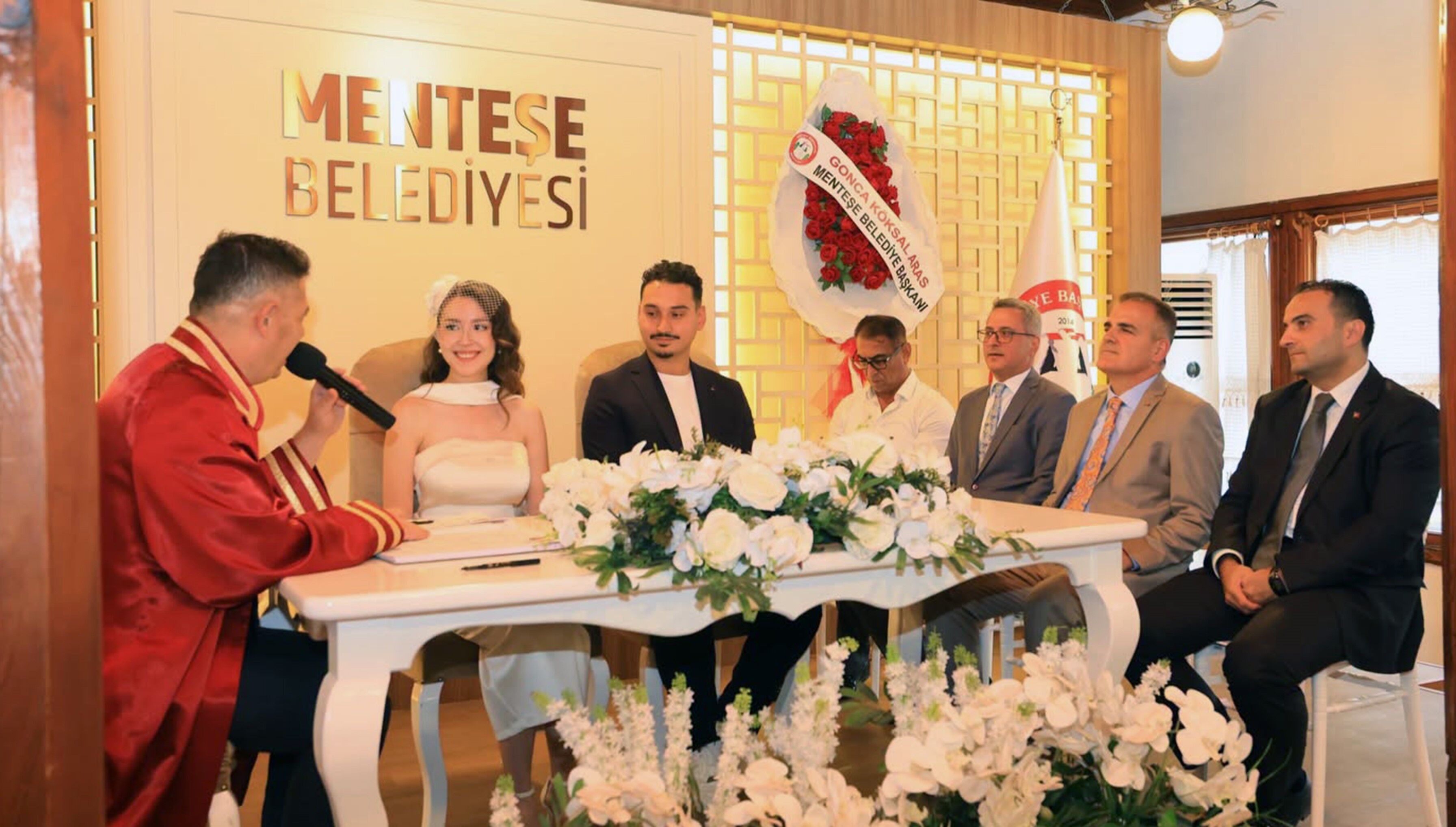 Vali Akbıyık Şehit Yakınının Nikâhında Şahitlik Yaptı