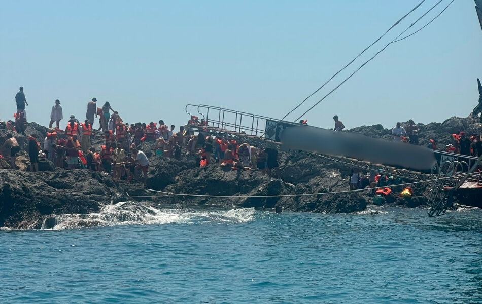 Ölüdeniz Açıklarında Tekne Panik Yarattı