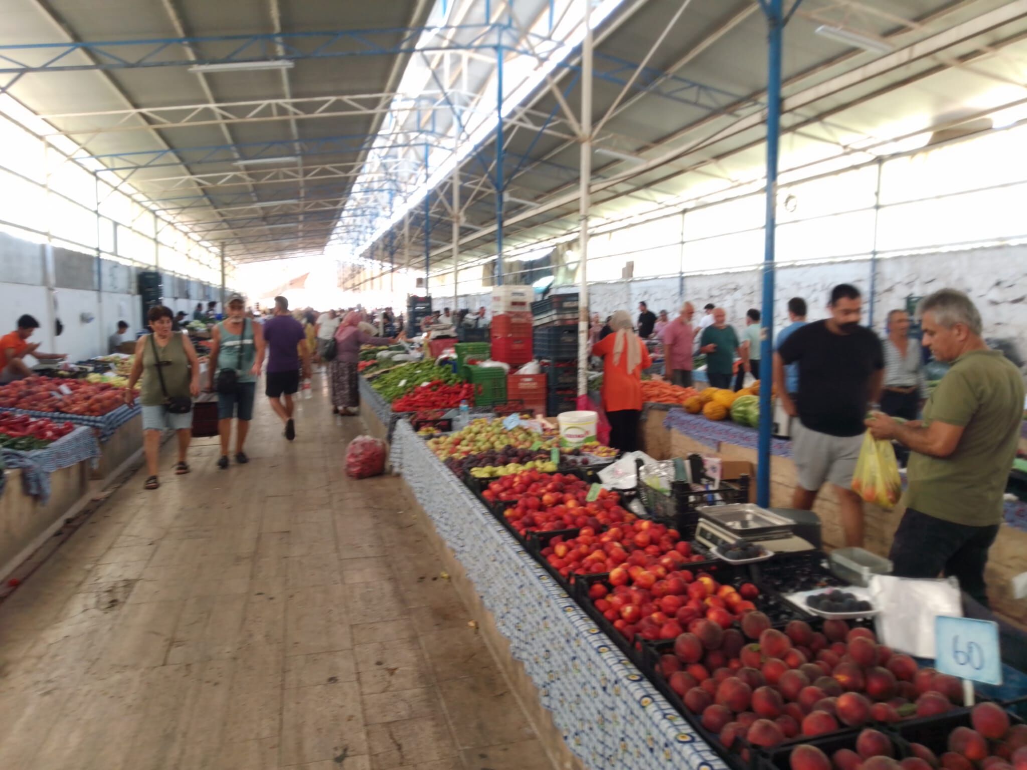 Fethiye Pazarcılarından Belediye Başkanına Vantilatör Talebi