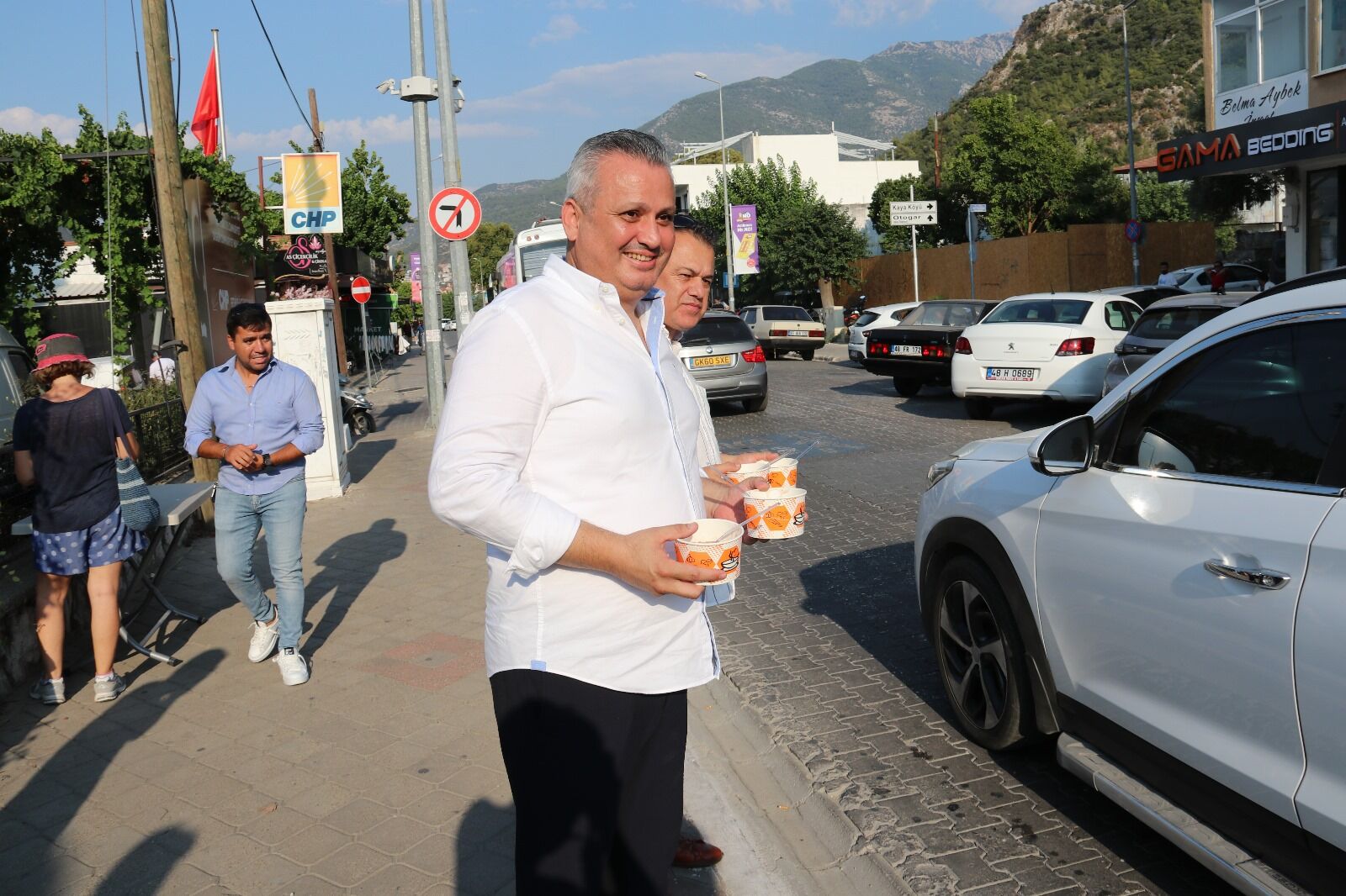 CHP Fethiye İlçe Başkanlığı’ndan Aşure İkramı