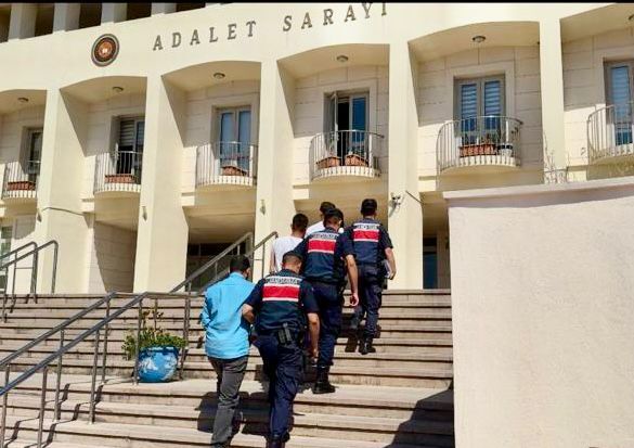 Göçmen Kaçakçılığı Operasyonunda 12 Tutuklama