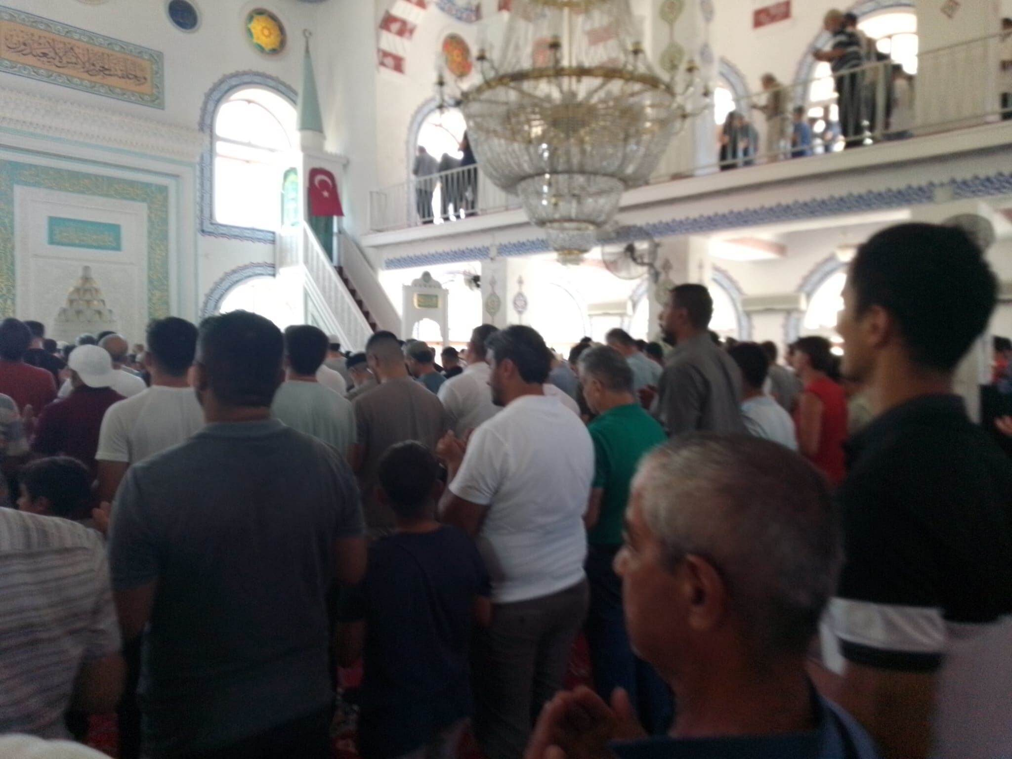 Cuma Namazında Kumar Hutbesi Verildi