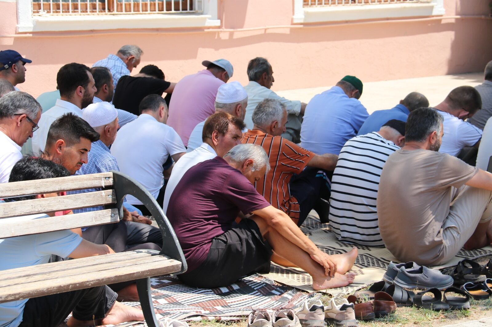 Başkan Ayıkol, “Ortadoğu’da Savaşa Müsaade Etmeyecek ve Barışı Egemen Kılacağız”