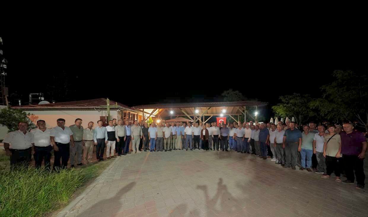 Başkan Akdenizli, Mahalle Muhtarlarıyla Bir Araya Geldi