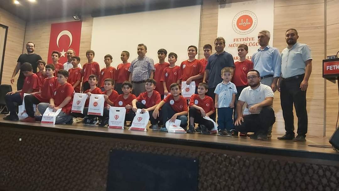 Karaçulha 15 Temmuz Şehitleri Kur'an Kursu'nda Veda Programı