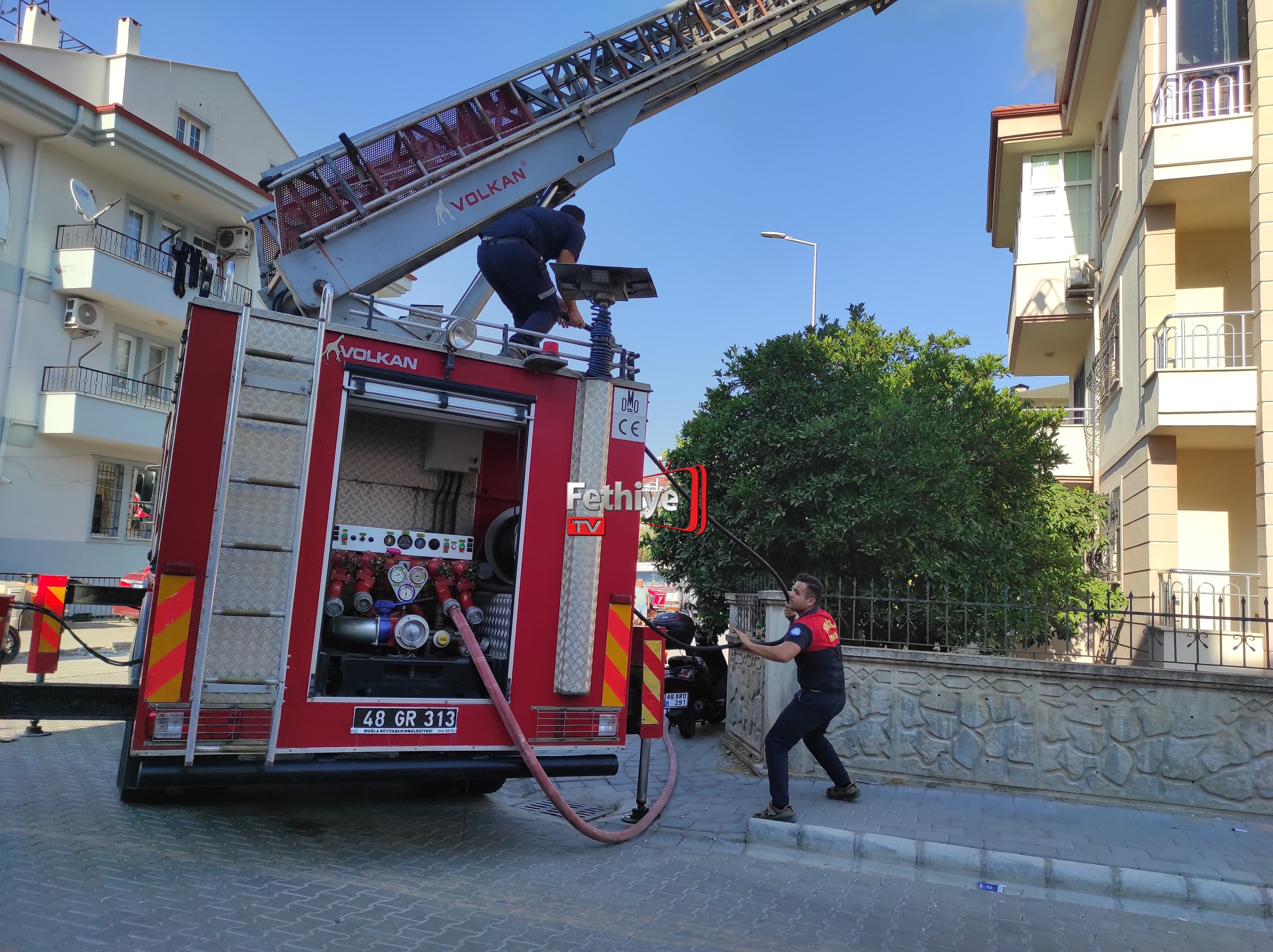 Evden Çıkarılan Kiracının Yangın Çıkardığı İddiası