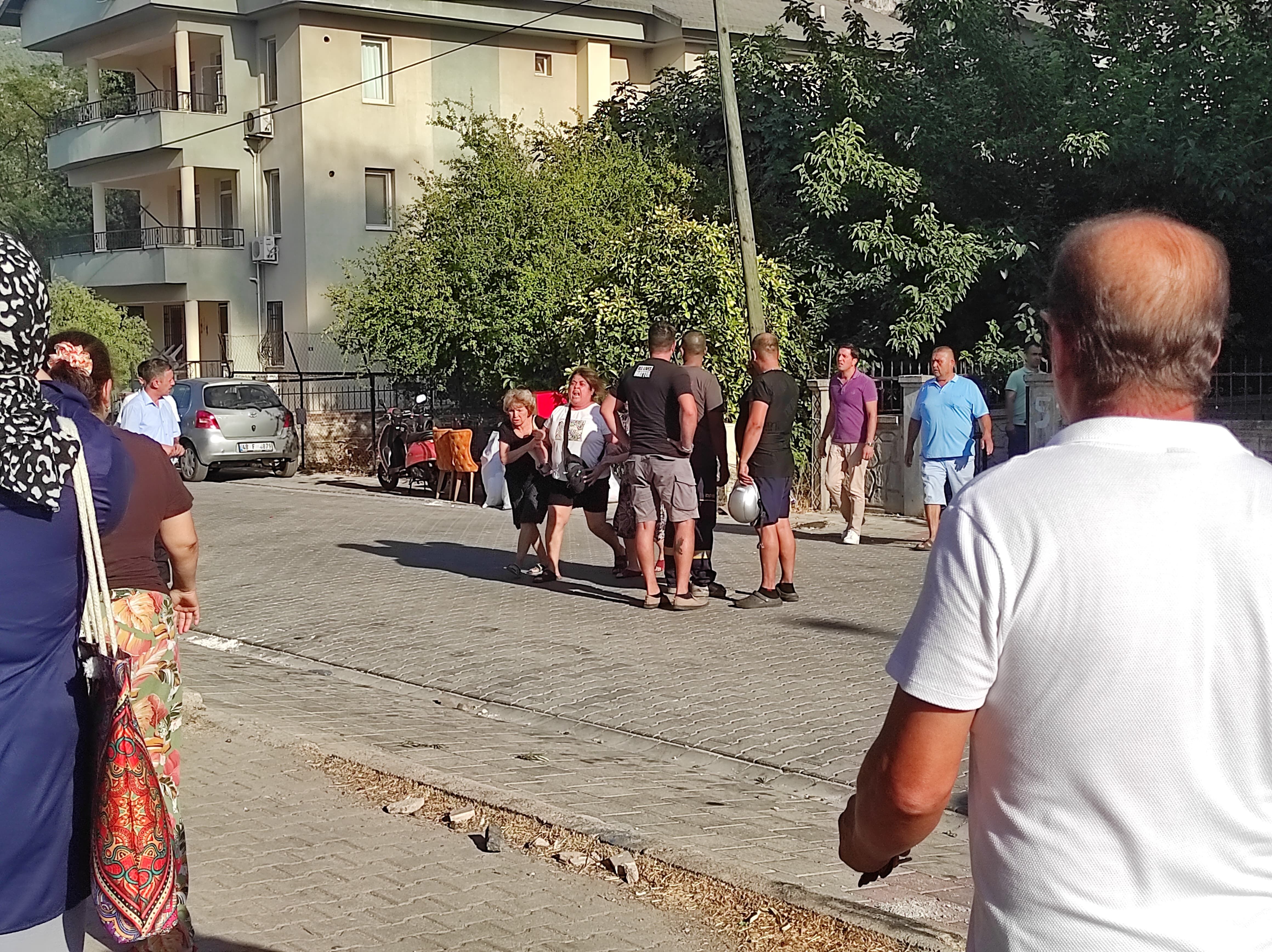 Evden Çıkarılan Kiracının Yangın Çıkardığı İddiası
