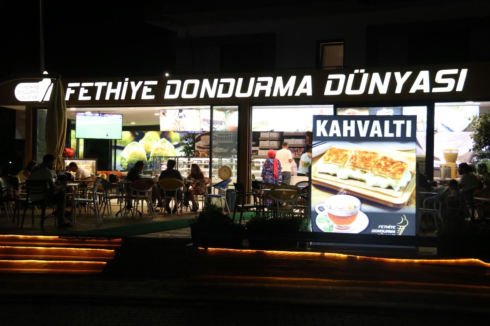 Cesur, “0-5 Yaş Arası Çocuklara Dondurmalarımız Ücretsiz”