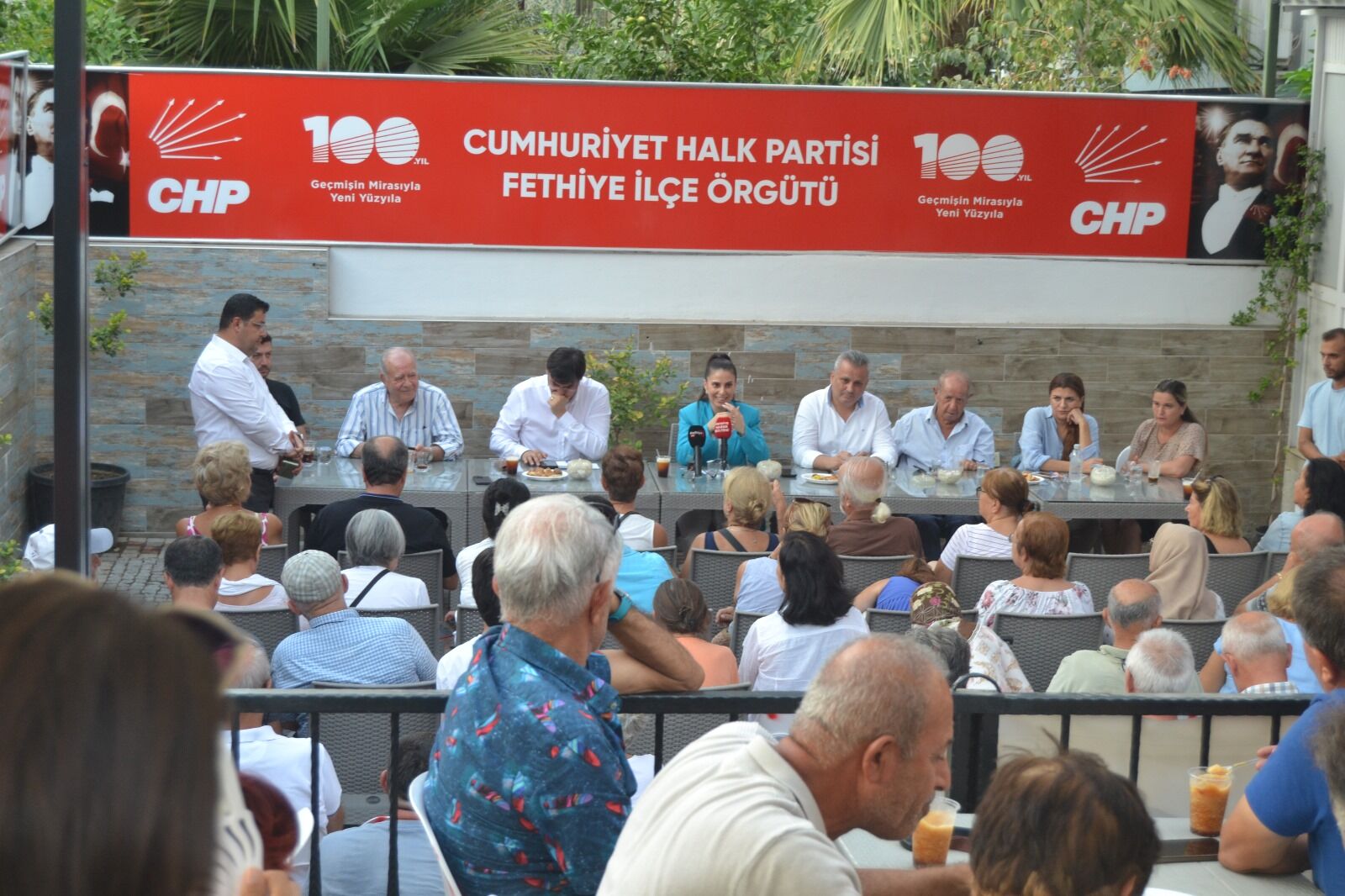 CHP Fethiye İlçe Başkanlığı'ndan Yoğun Katılımlı 'Halk Günü’ Toplantısı