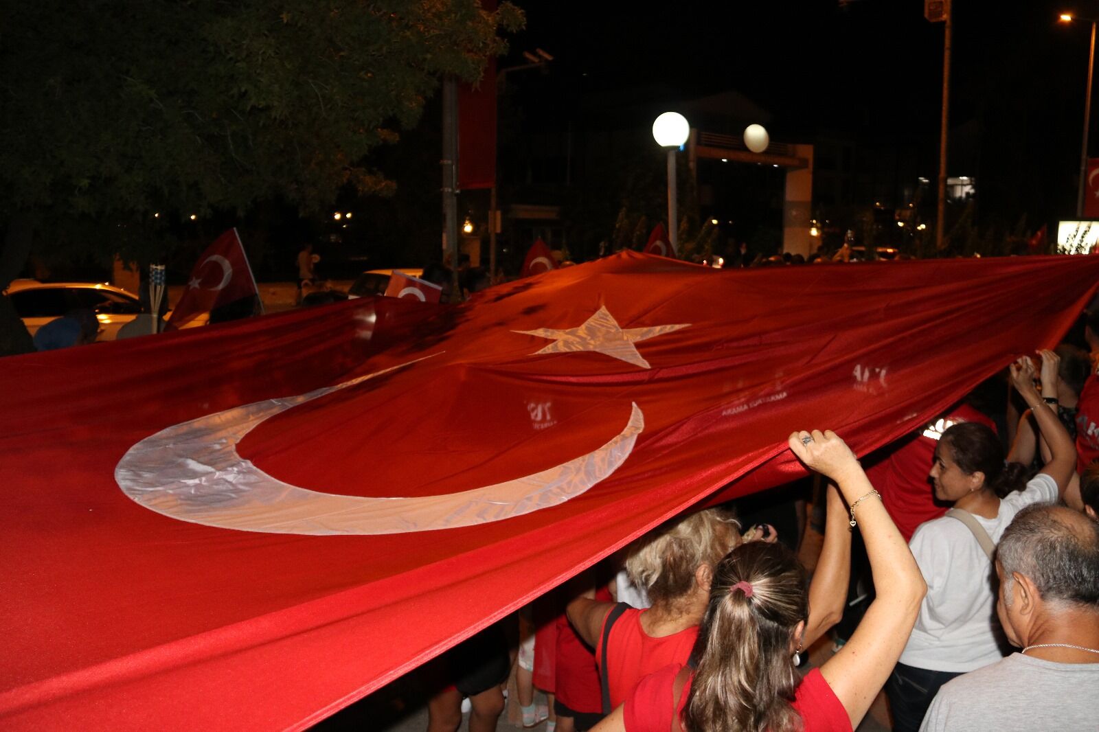 Fethiye'de Zafer Alayı Coşkulu Geçti