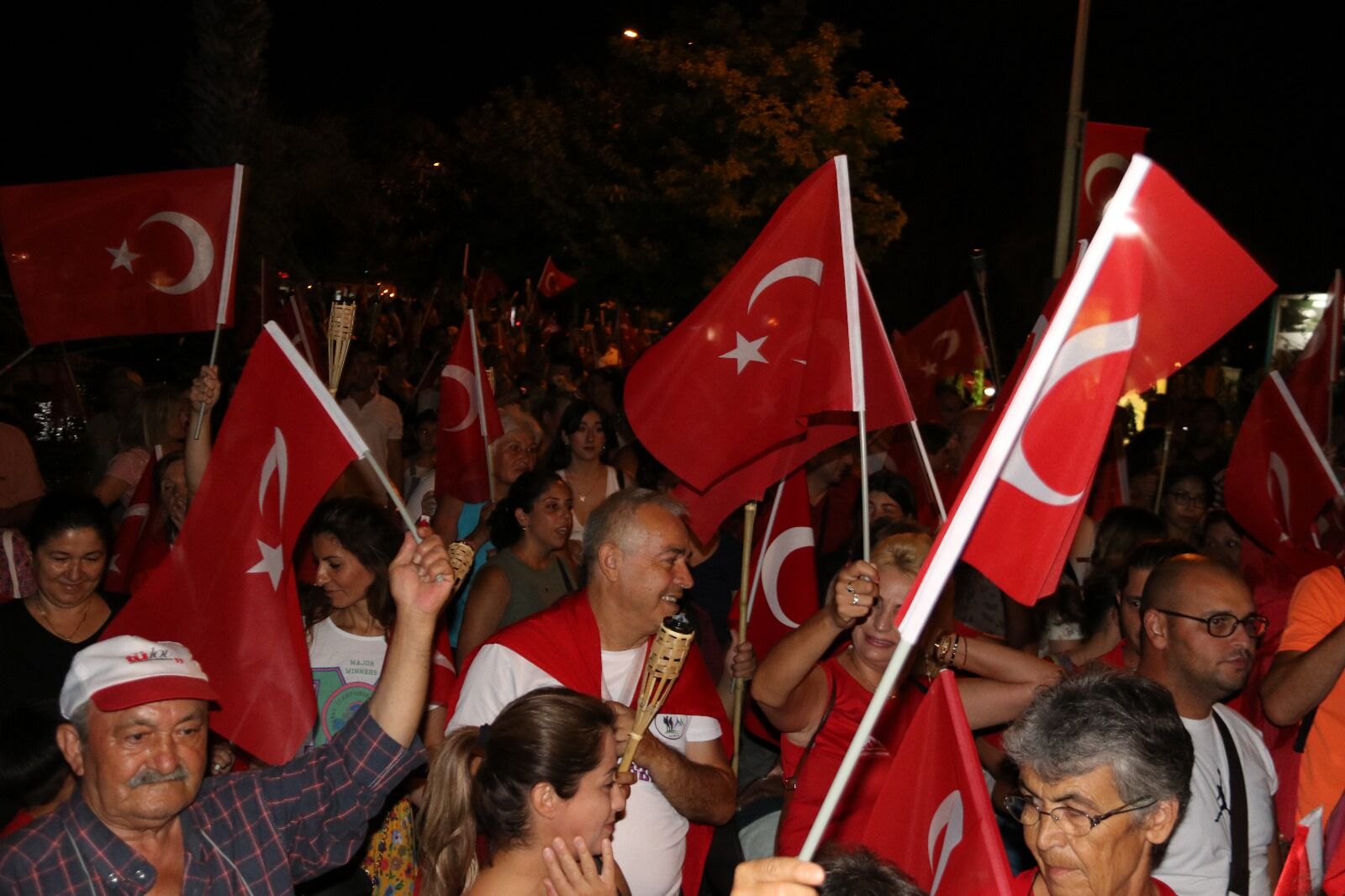 Fethiye'de Zafer Alayı Coşkulu Geçti