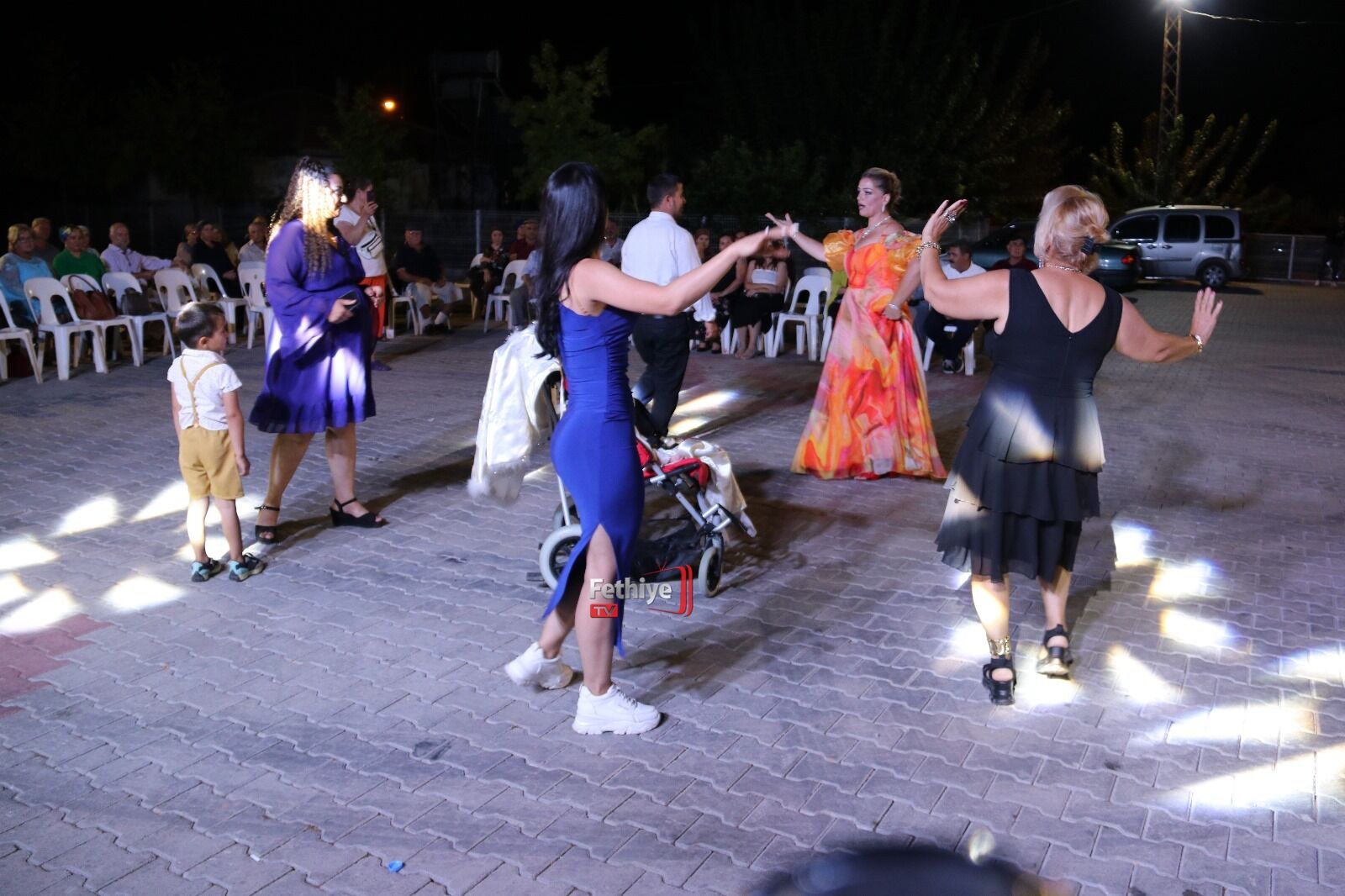Fethiye’de Serebral Palsi Hastası Emin Çiftçi’ye Unutulmaz Sünnet Düğünü