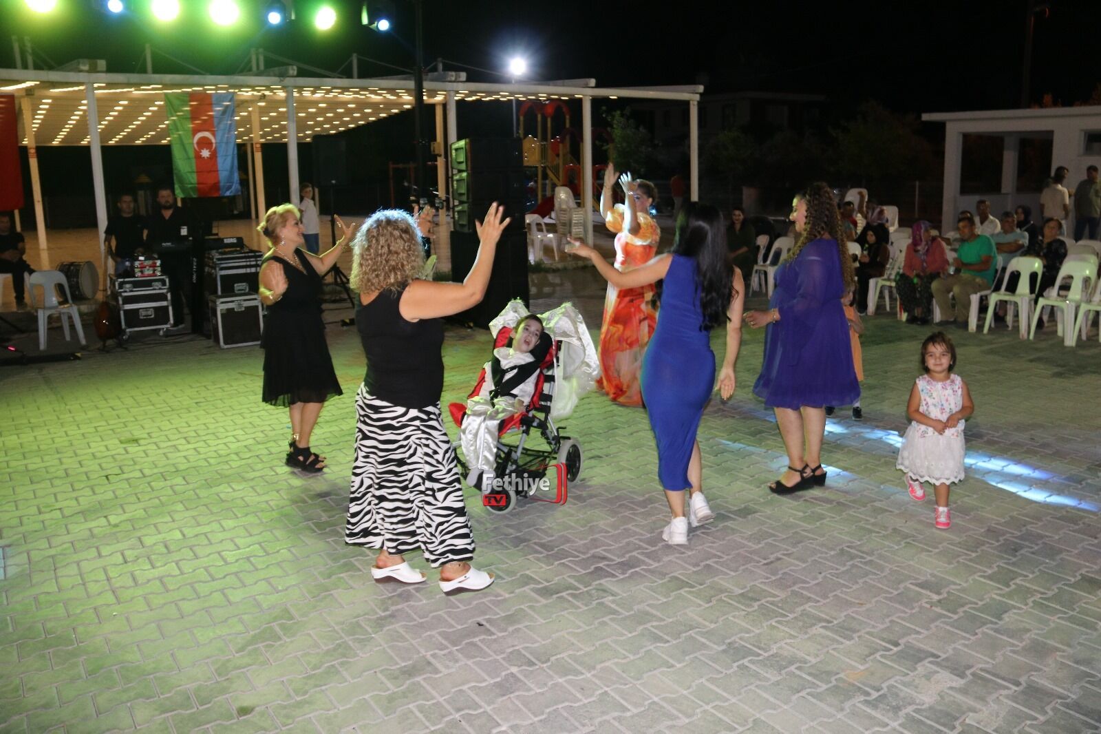 Fethiye’de Serebral Palsi Hastası Emin Çiftçi’ye Unutulmaz Sünnet Düğünü