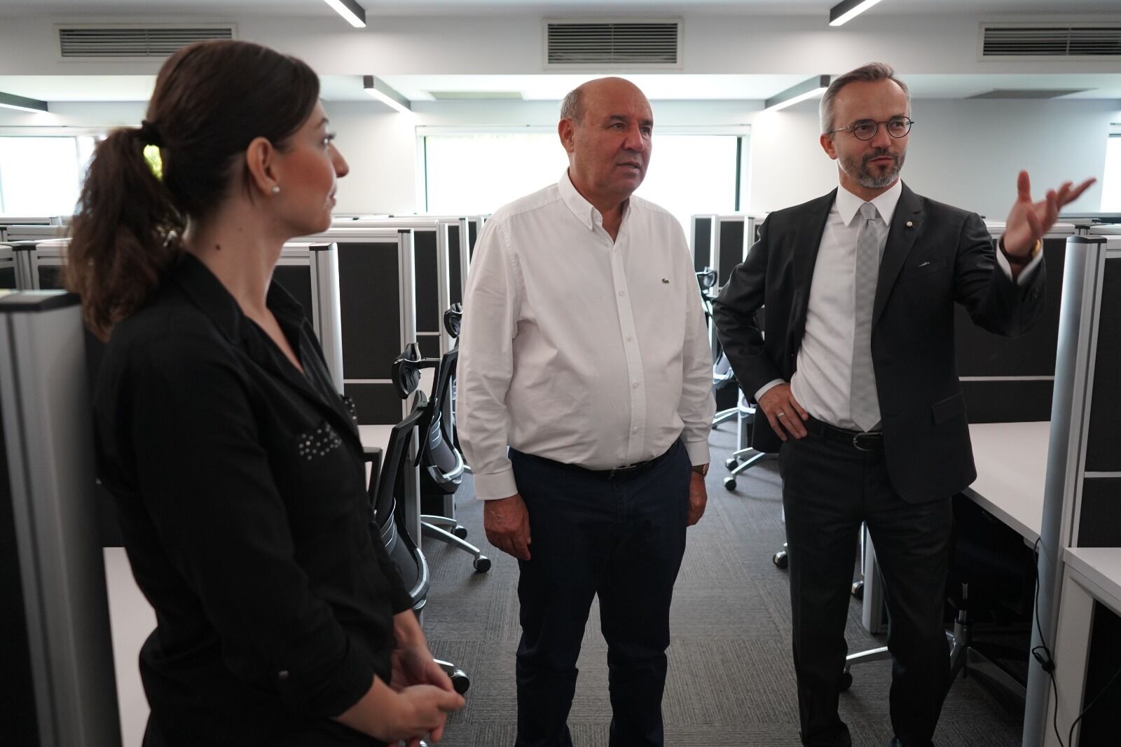 Milletvekili Otgöz, Denizli’de ADM Elektrik Genel Müdürü İle Görüştü