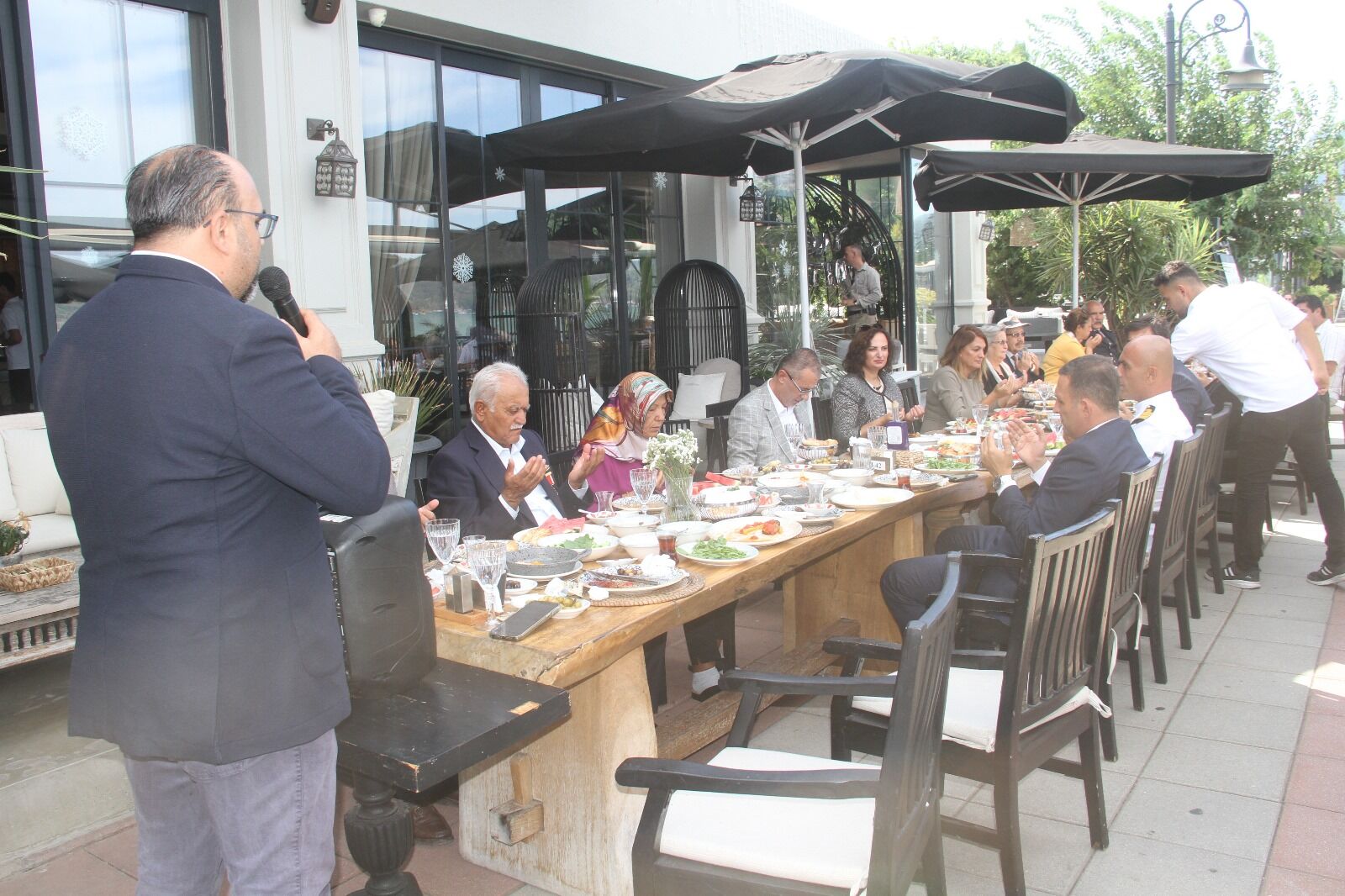 Fethiye'de Kaymakamdan Gazi Ve Şehit Ailelerine Kahvaltı Etkinliği