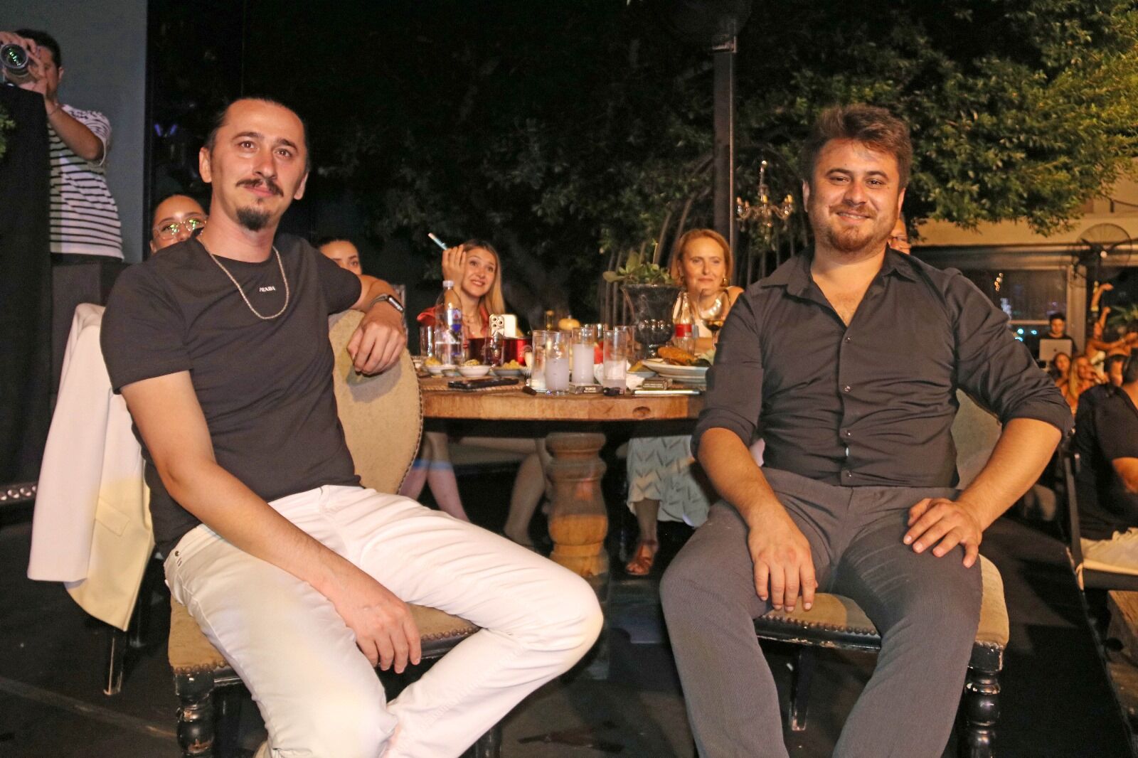 Hakan Altun, BarBunn’da Müzikseverlerle Buluştu