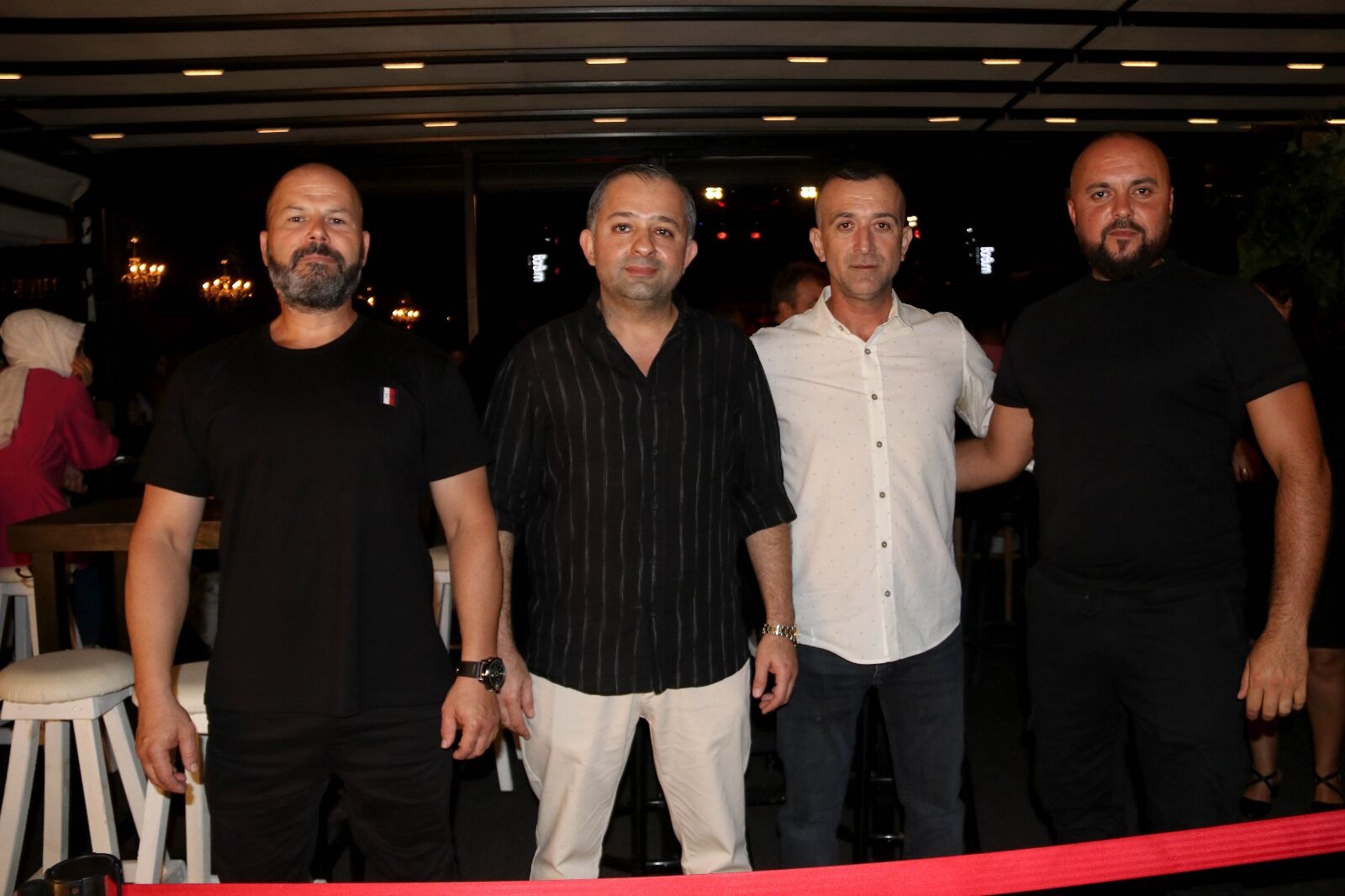 Hakan Altun, BarBunn’da Müzikseverlerle Buluştu