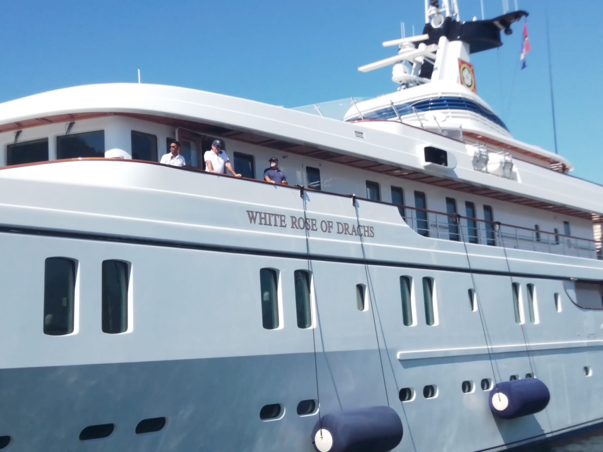 Fethiye'de 2 Mega Yat Bir Günde 105 Ton Yakıt Aldı
