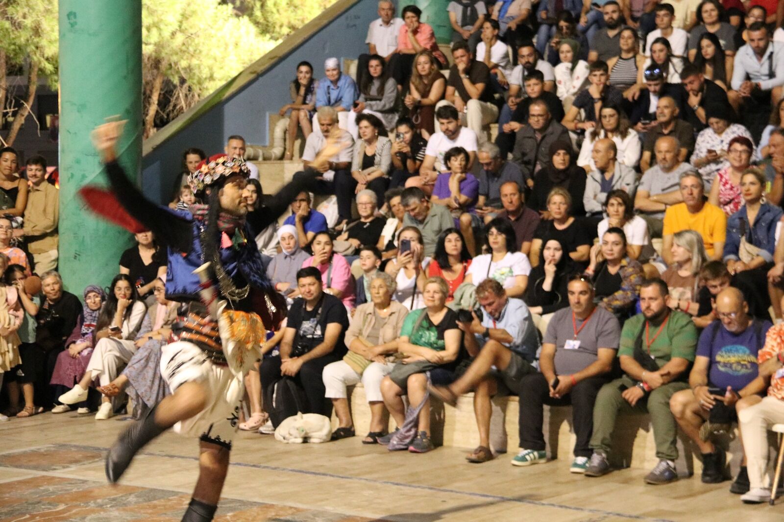 Fethiye'de Halk Oyunları Festivali Coşkuyla Gerçekleşti