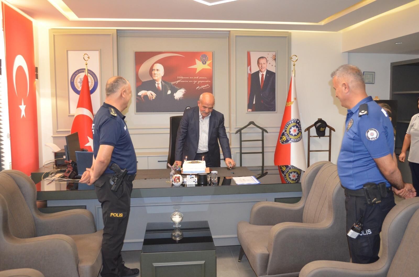 Yeni Müdür Yüceur, Dadaşoğlu’nun Doğum Gününü Kutladı