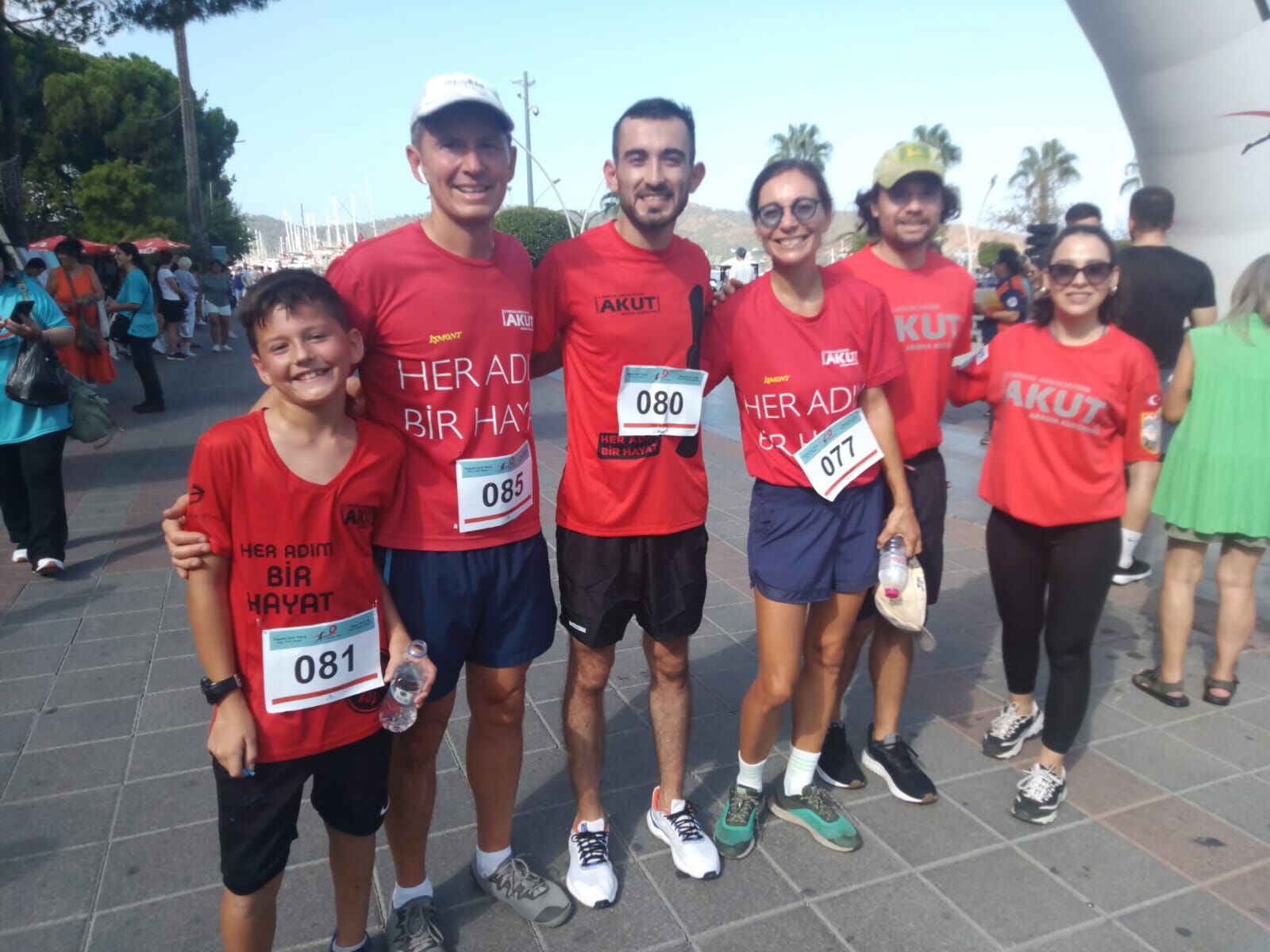 Fethiye'de Kanser Hastaları İçin Koştular