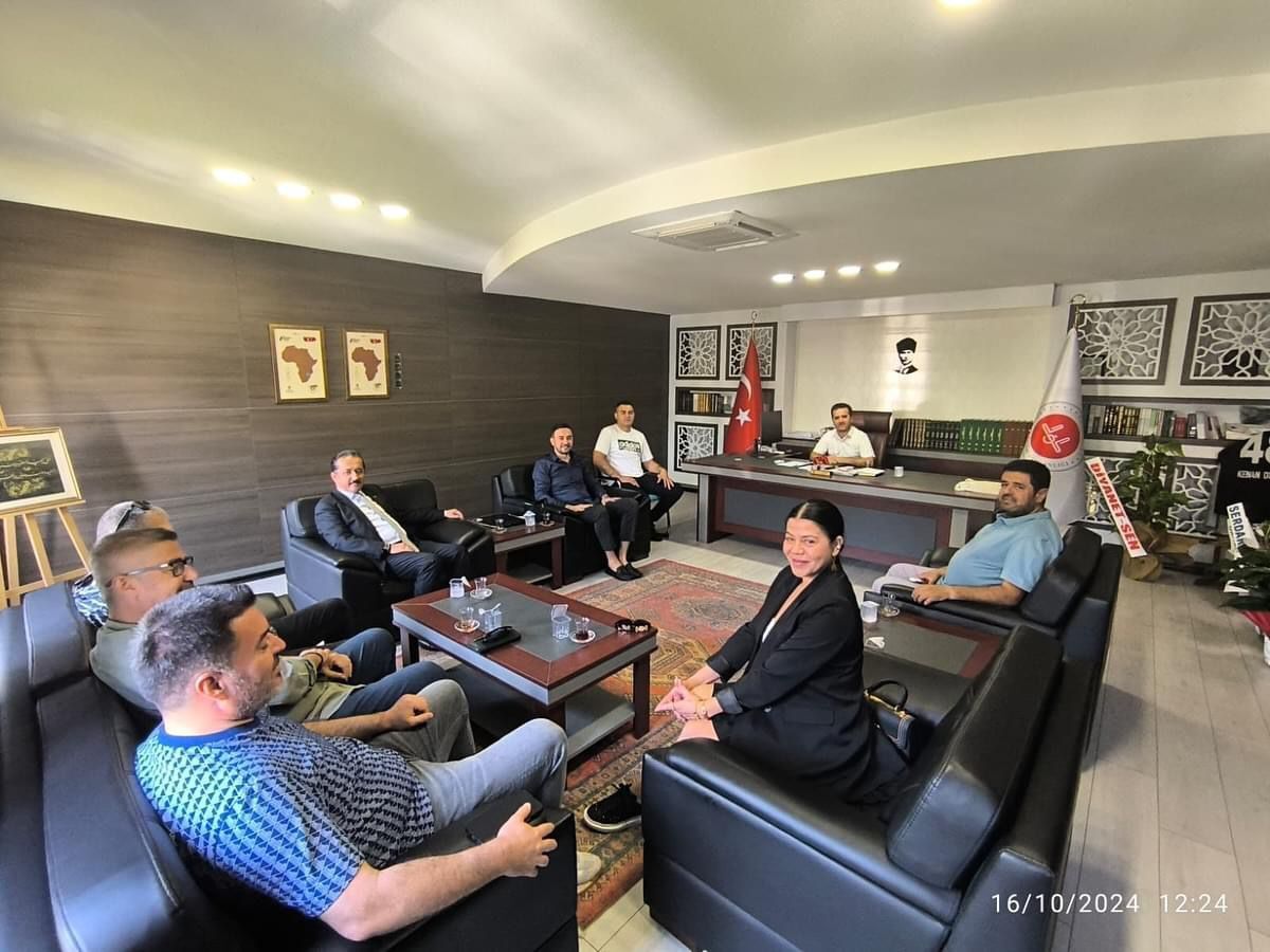 Beşiktaş Taraftarlar Derneği’nden Müftü Doğru’ya ‘Hayırlı Olsun’ Ziyareti