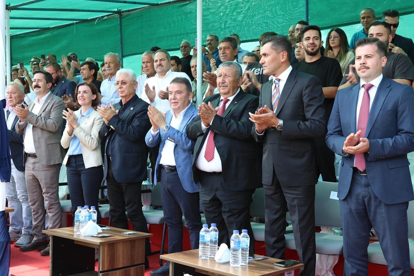 Kaş Güreşleri'nin Başpehlivanı İsmail Balaban Oldu