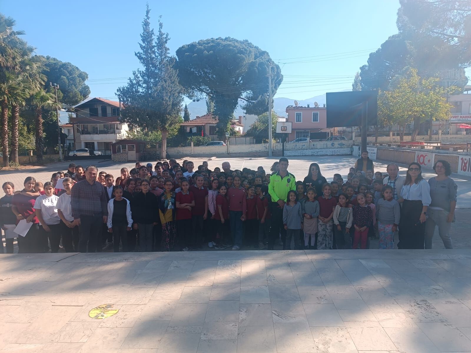Seydikemer'de Öğrencilere Trafik Ve Meslek Eğitimi Verildi