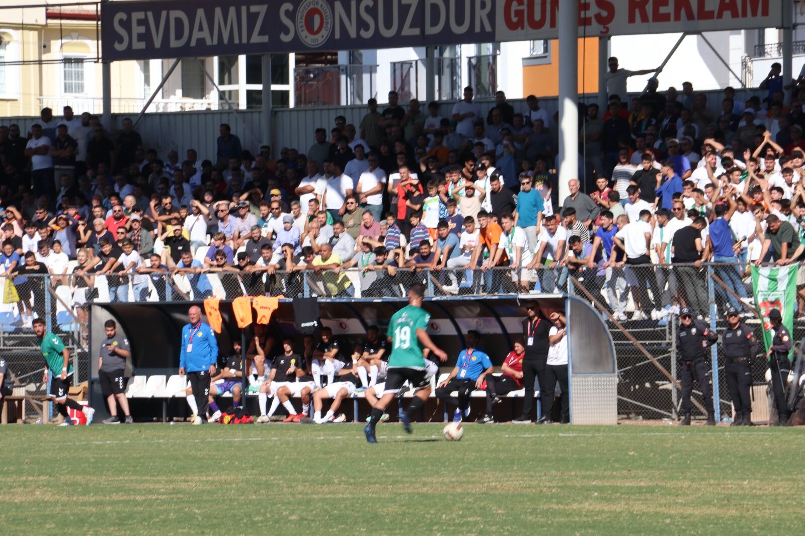 Eskişehirspor, Kaş Kınıkspor’u 3-0 Yendi