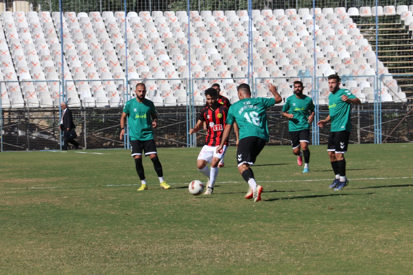 Eskişehirspor, Kaş Kınıkspor’u 3-0 Yendi