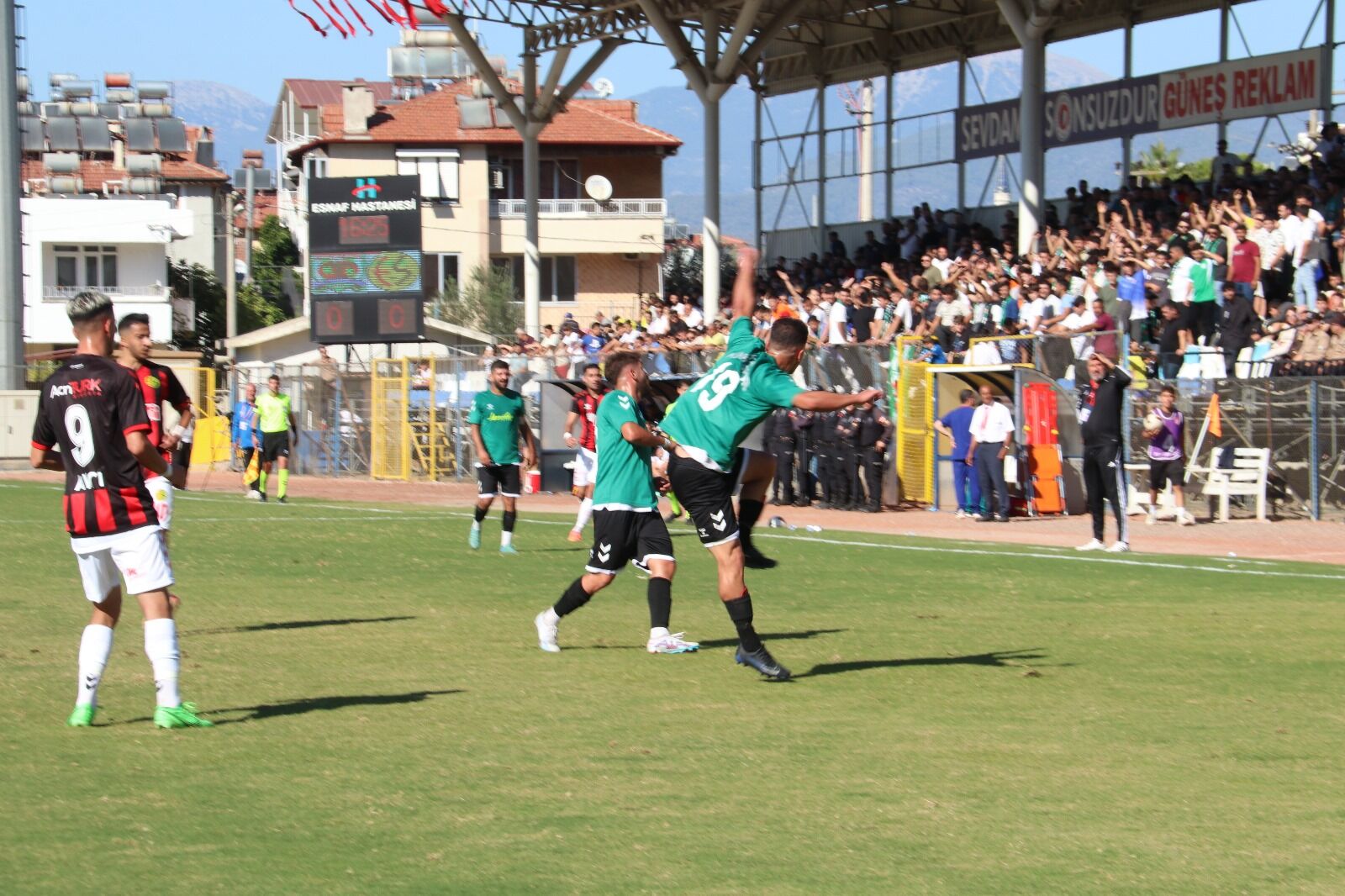 Eskişehirspor, Kaş Kınıkspor’u 3-0 Yendi