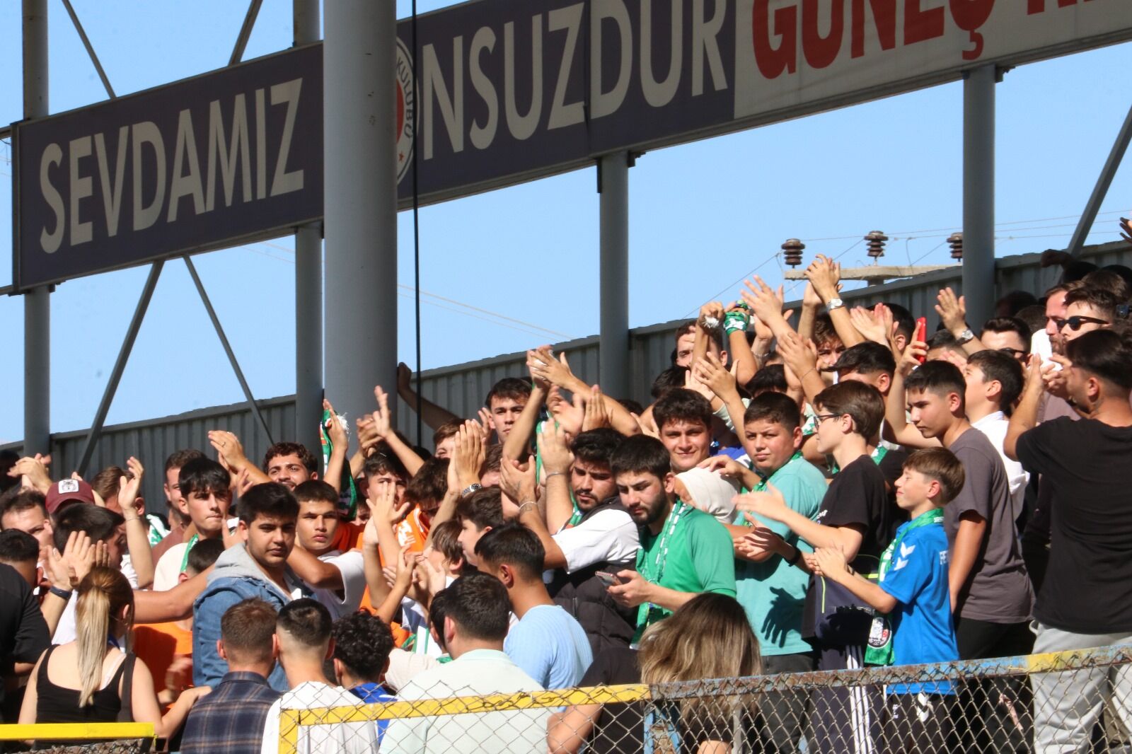 Eskişehirspor, Kaş Kınıkspor’u 3-0 Yendi