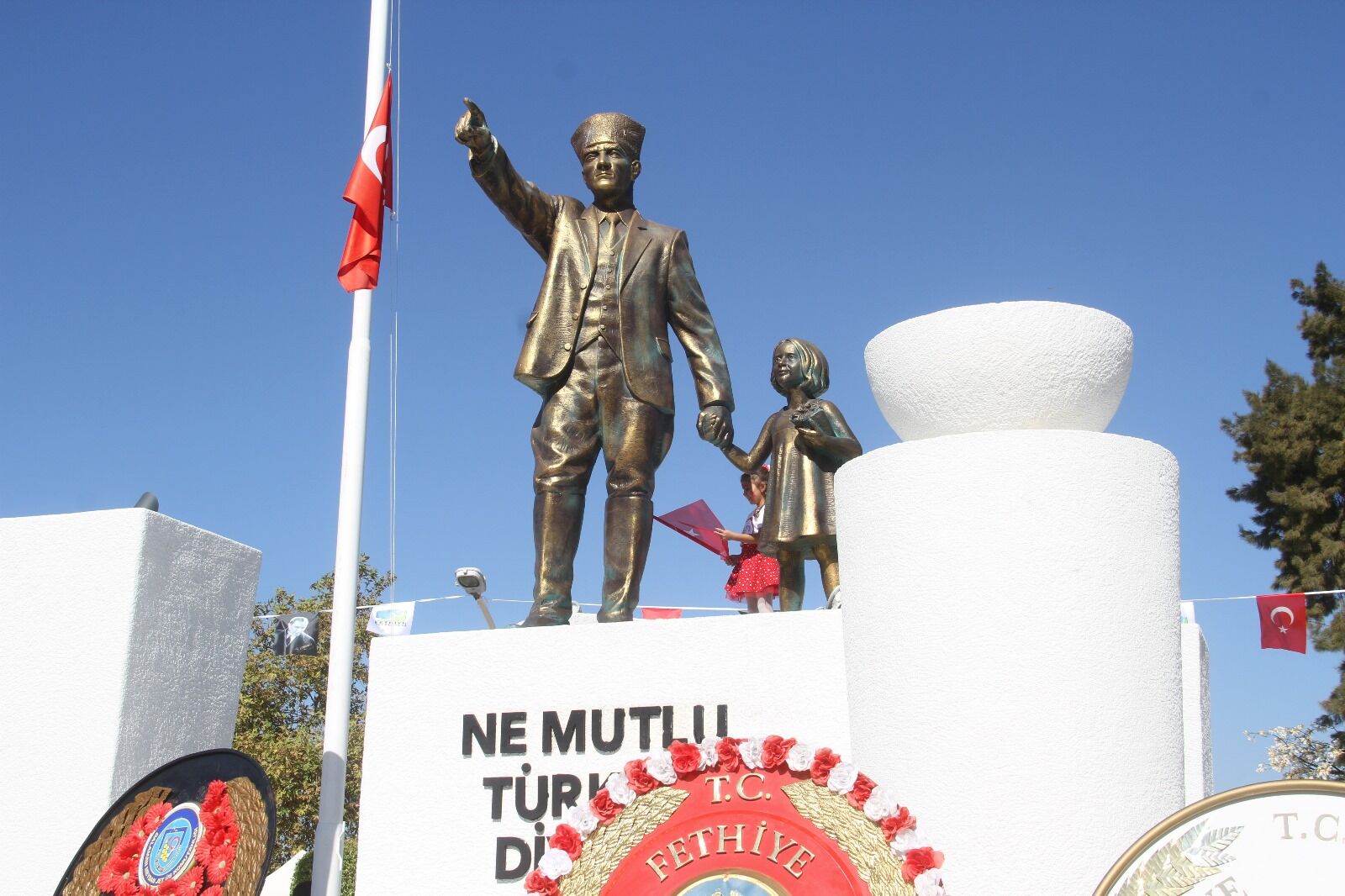 En Büyük Bayramın 101. Yılı Kutlanıyor