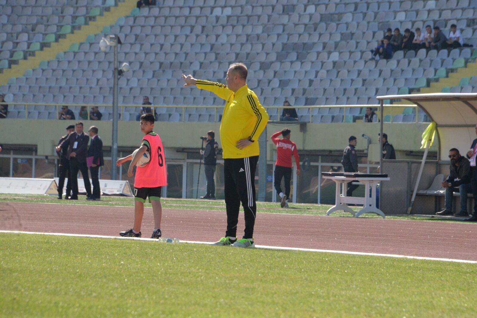 Fethiyespor, Tur Atladı