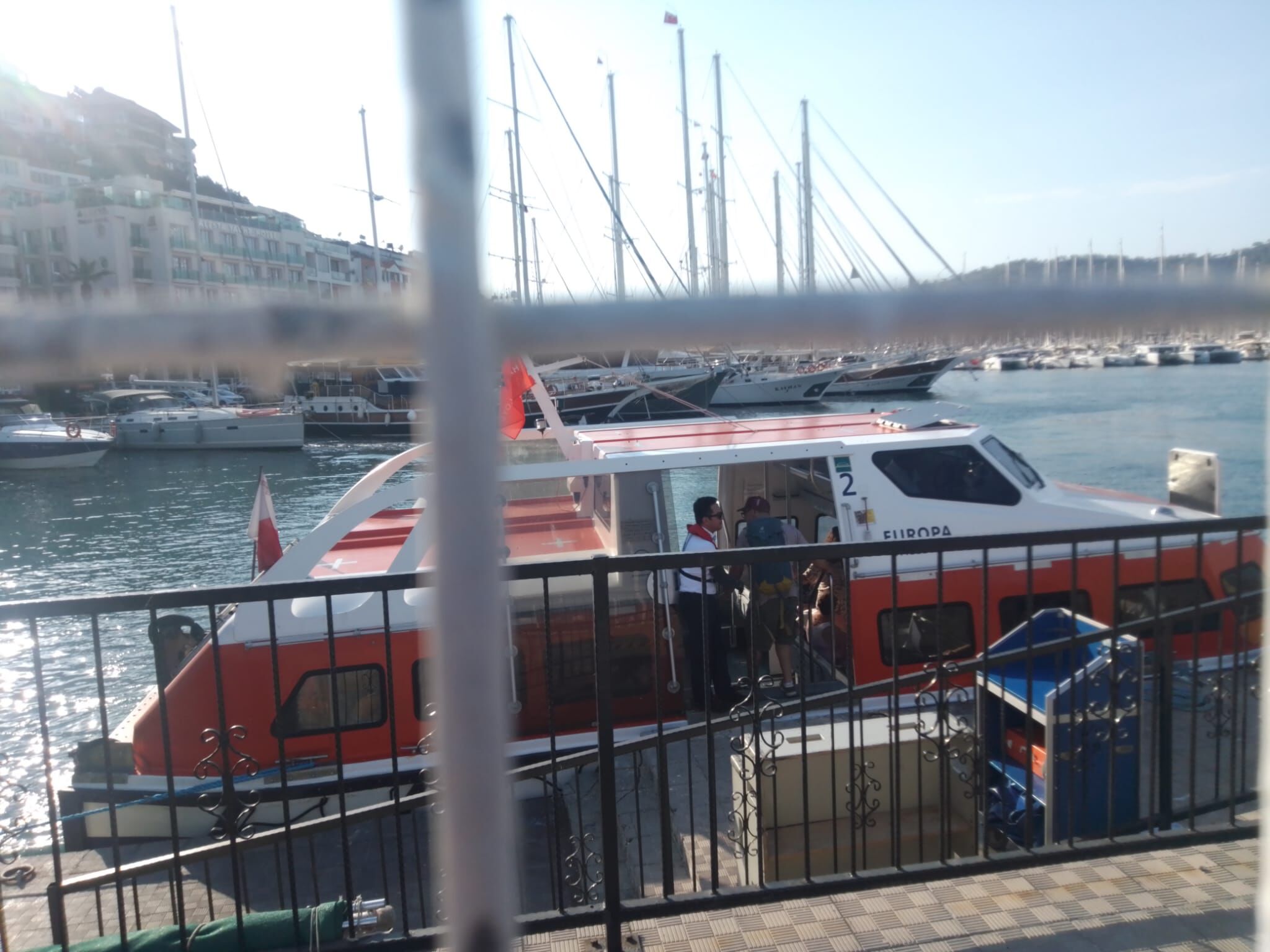 Dev Gemi Fethiye İskelesine Yanaşamadı