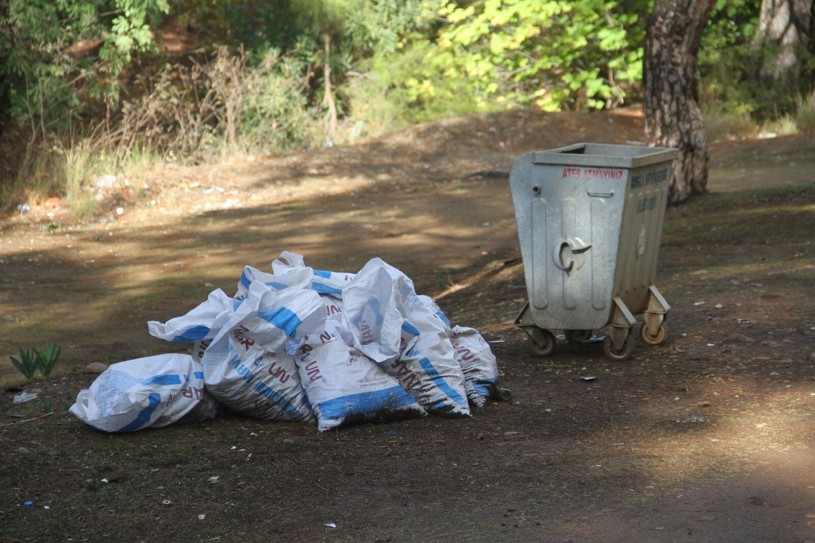 Doğal Güzellik Çöp Yığınına Kurban Gidiyor
