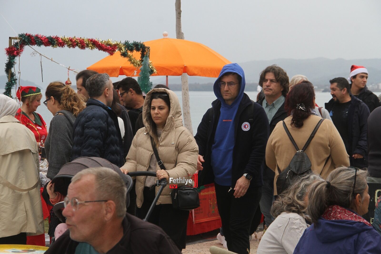 Fethiye’de Geleneksel Noel Pazarı Renkli Görüntülere Sahne Oldu