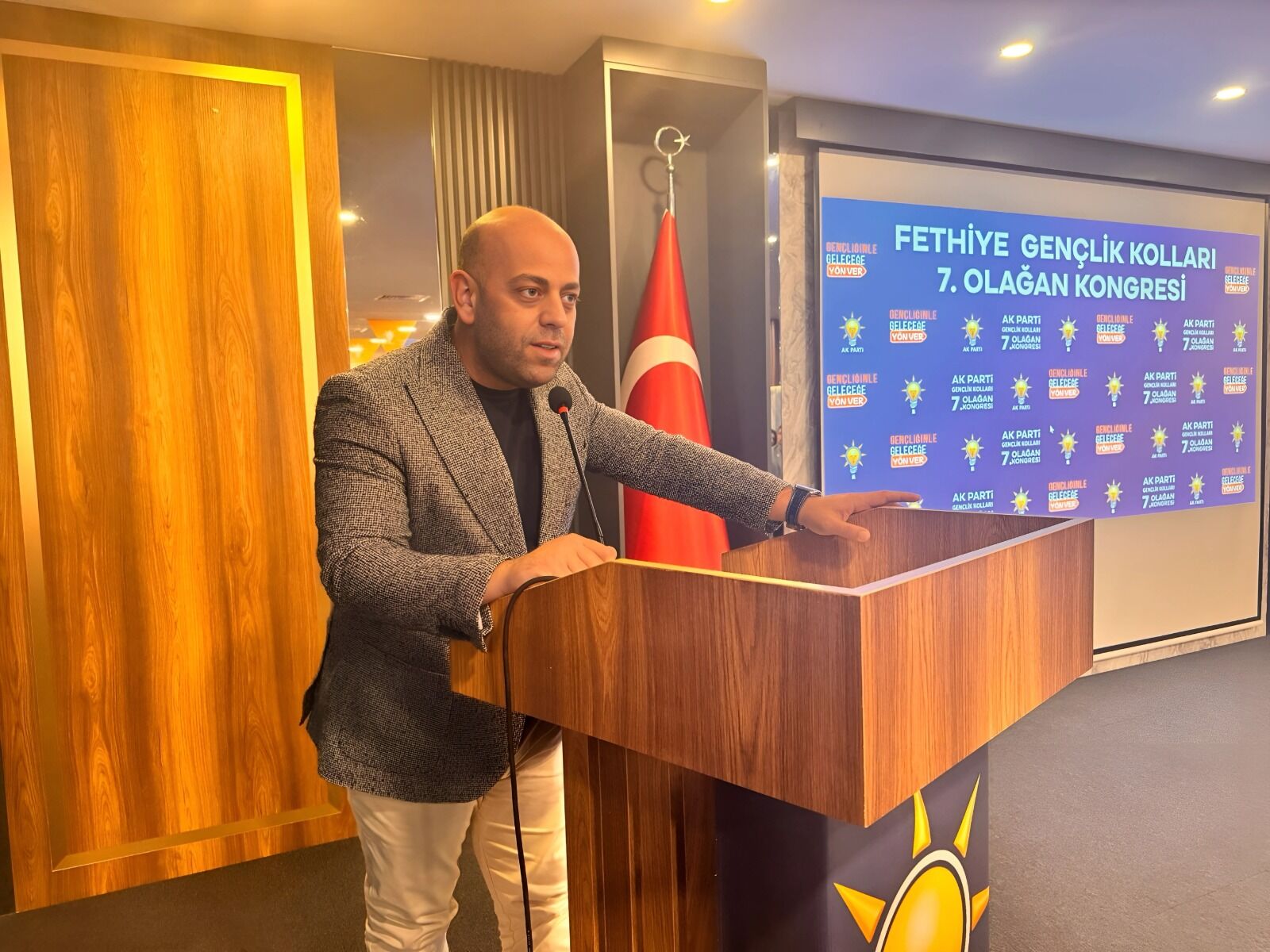 AK Parti Fethiye Gençlik Kolları 7. Olağan Kongresi Gerçekleştirildi