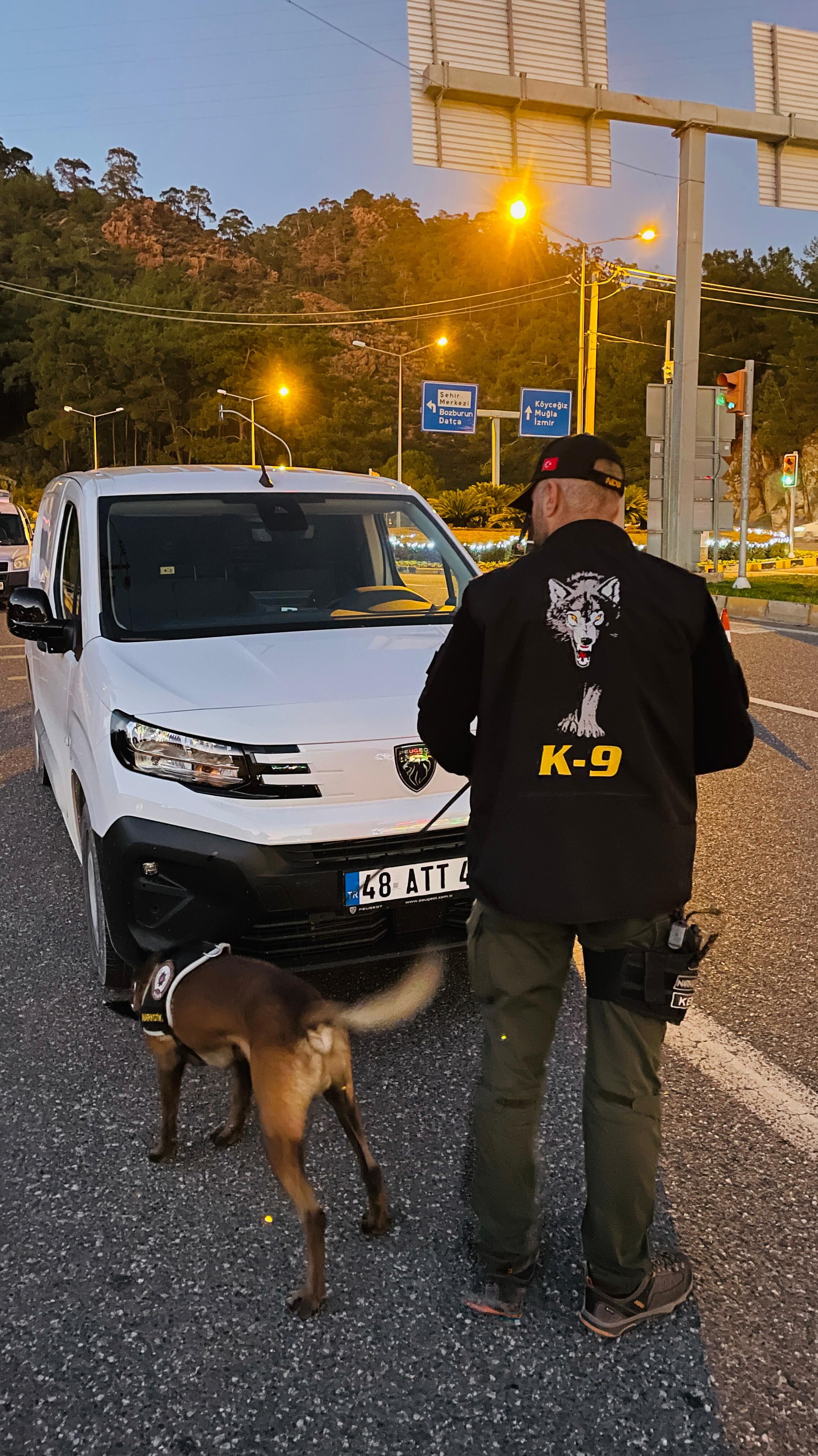 Yeni Yıl Asayiş Uygulamasında 20 Bin Kişi Sorgulandı
