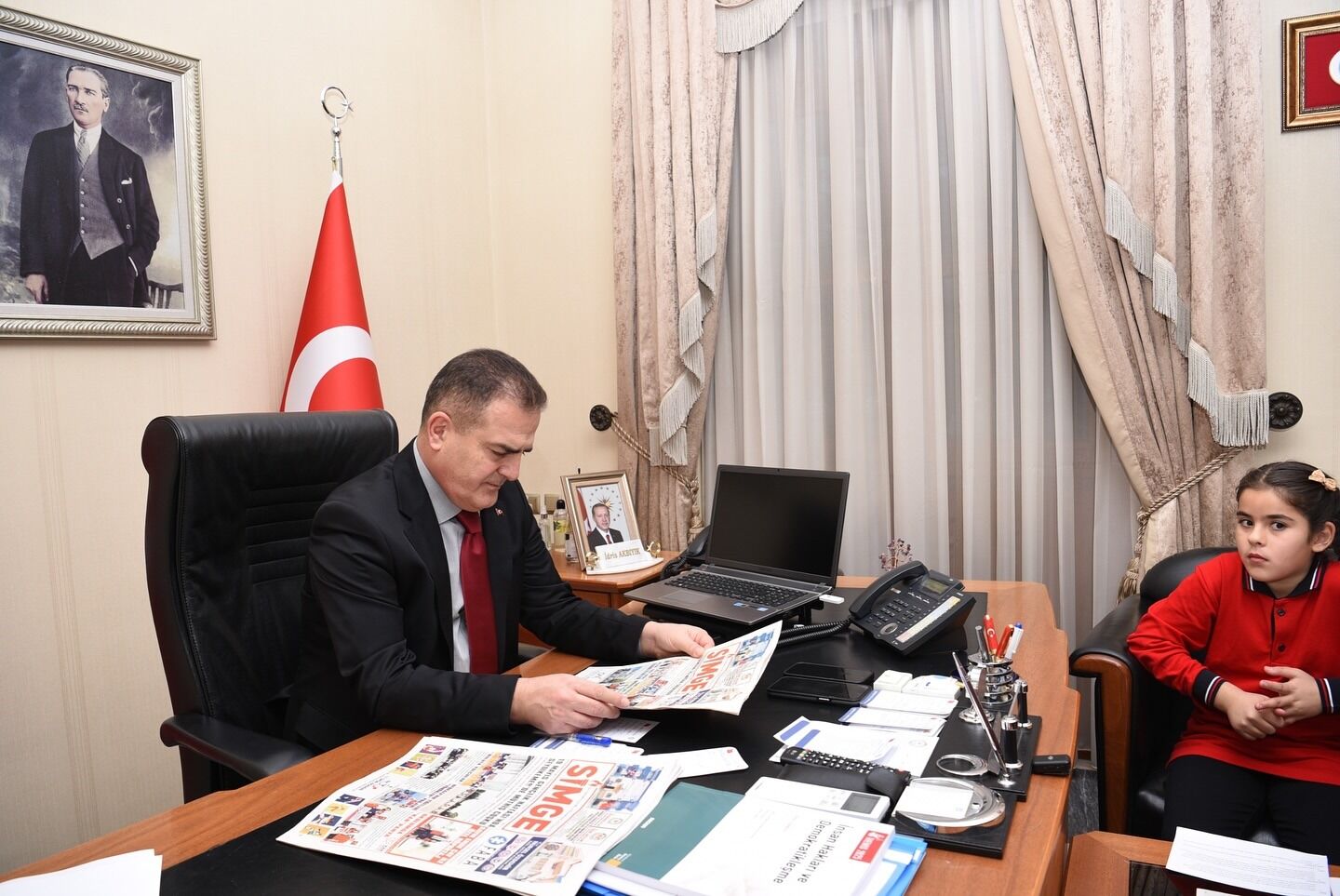 Seydikemerli Minik Muhabirlerden Vali İdris Akbıyık'a Ziyaret