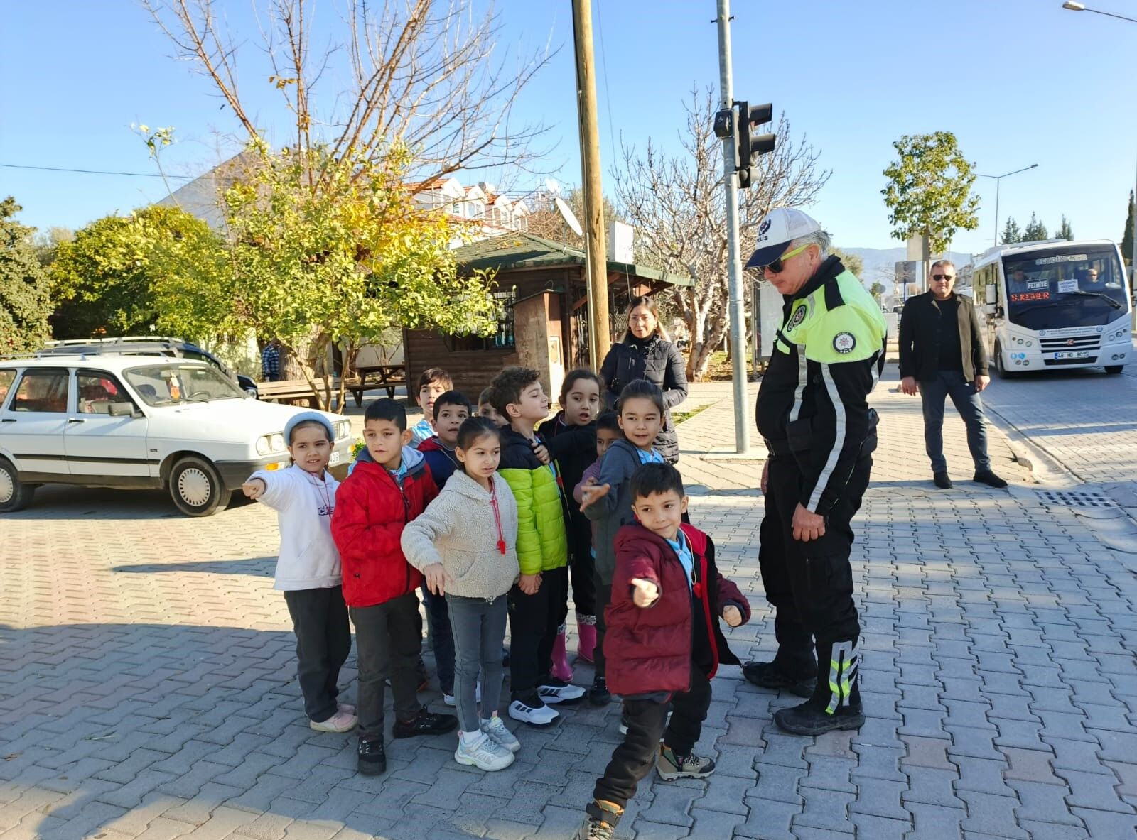 Fethiye'de Öğrencilere Trafik Güvenliği Eğitimi Verildi