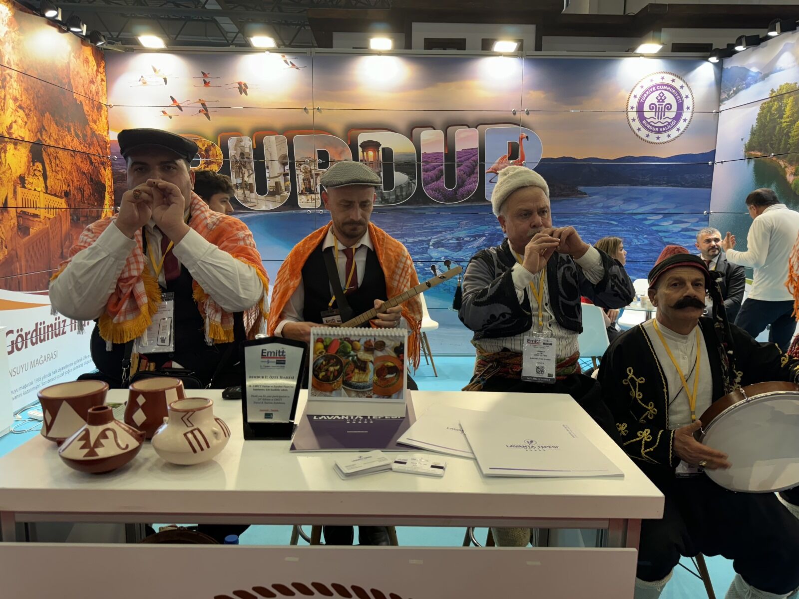 Sipsi ve Cura ile Burdur’u Stant Stant Tanıttılar