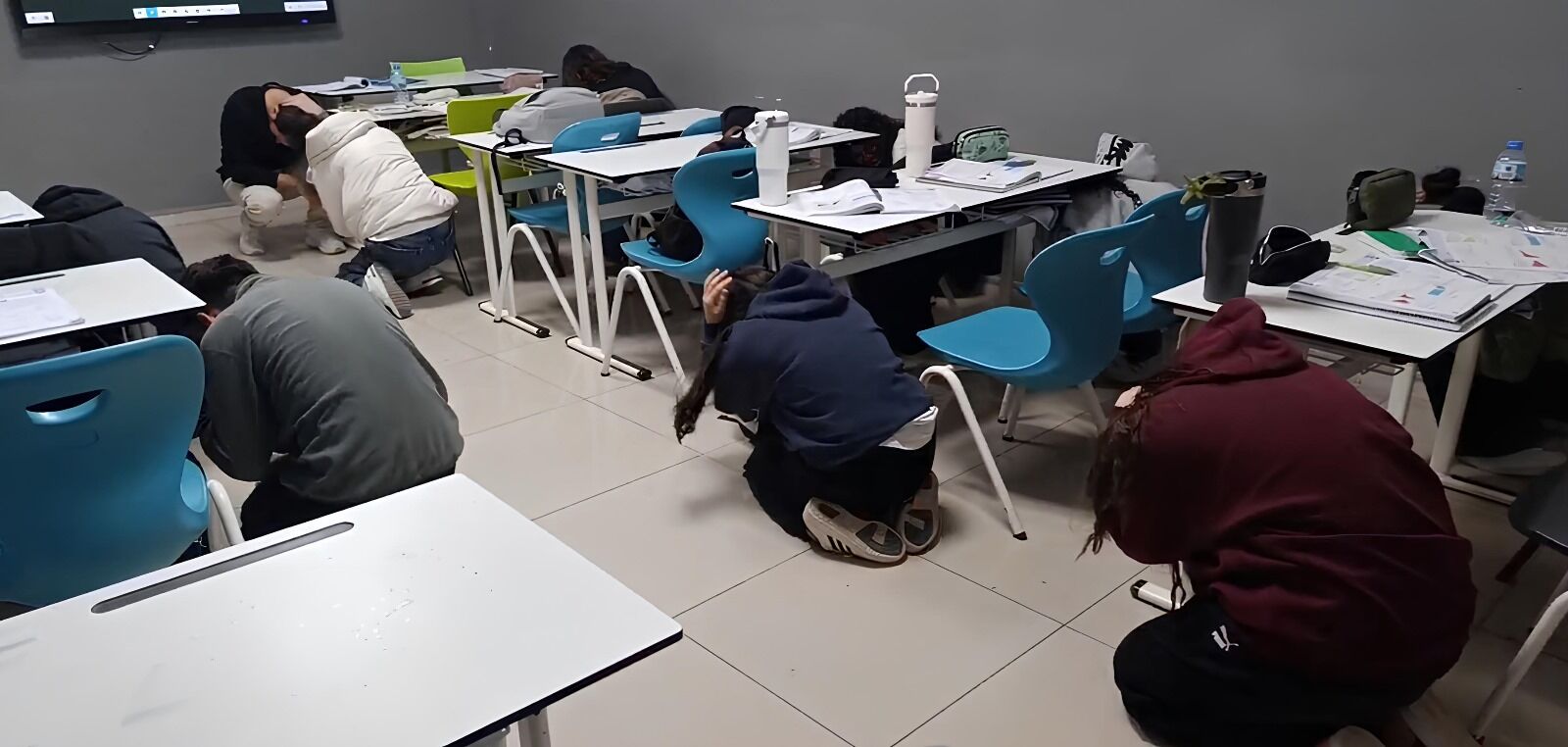 Fethiye Egebil Okullarında Deprem Tatbikatı Gerçekleştirildi