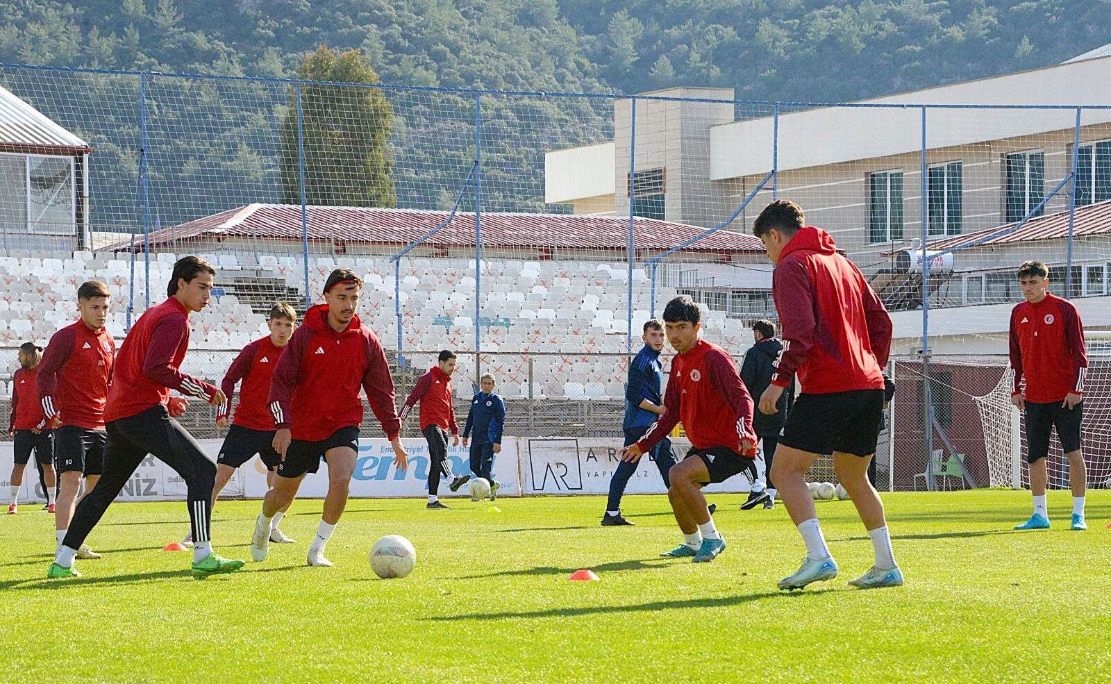 Fethiyespor, Karaköprü’ye Konuk Olacak